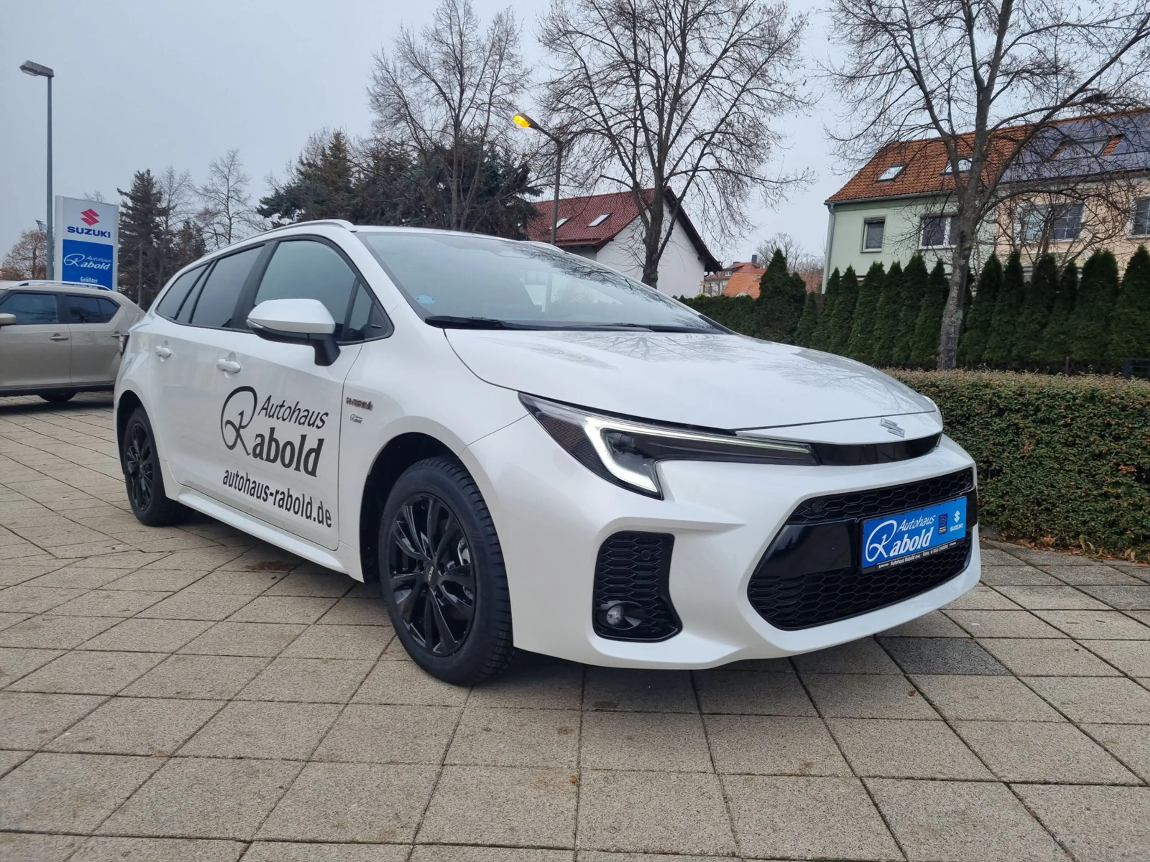 Suzuki Swace Automatik Voll-Hybrid Comfort+ *LED* — photo 6