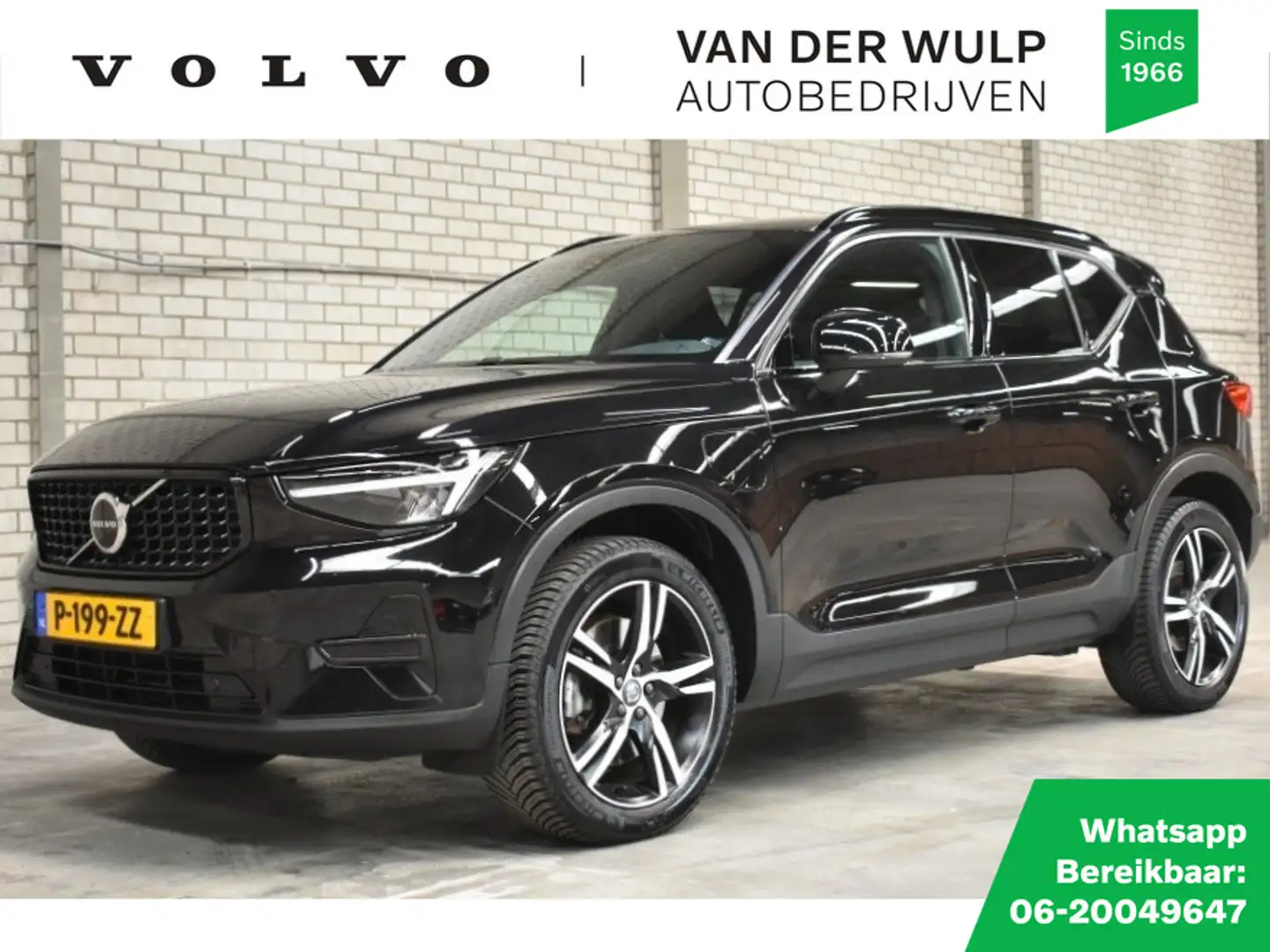Volvo XC40 T5 262PK Plus Dark | Getint Glas | Trekhaak | Driv Zwart - 1