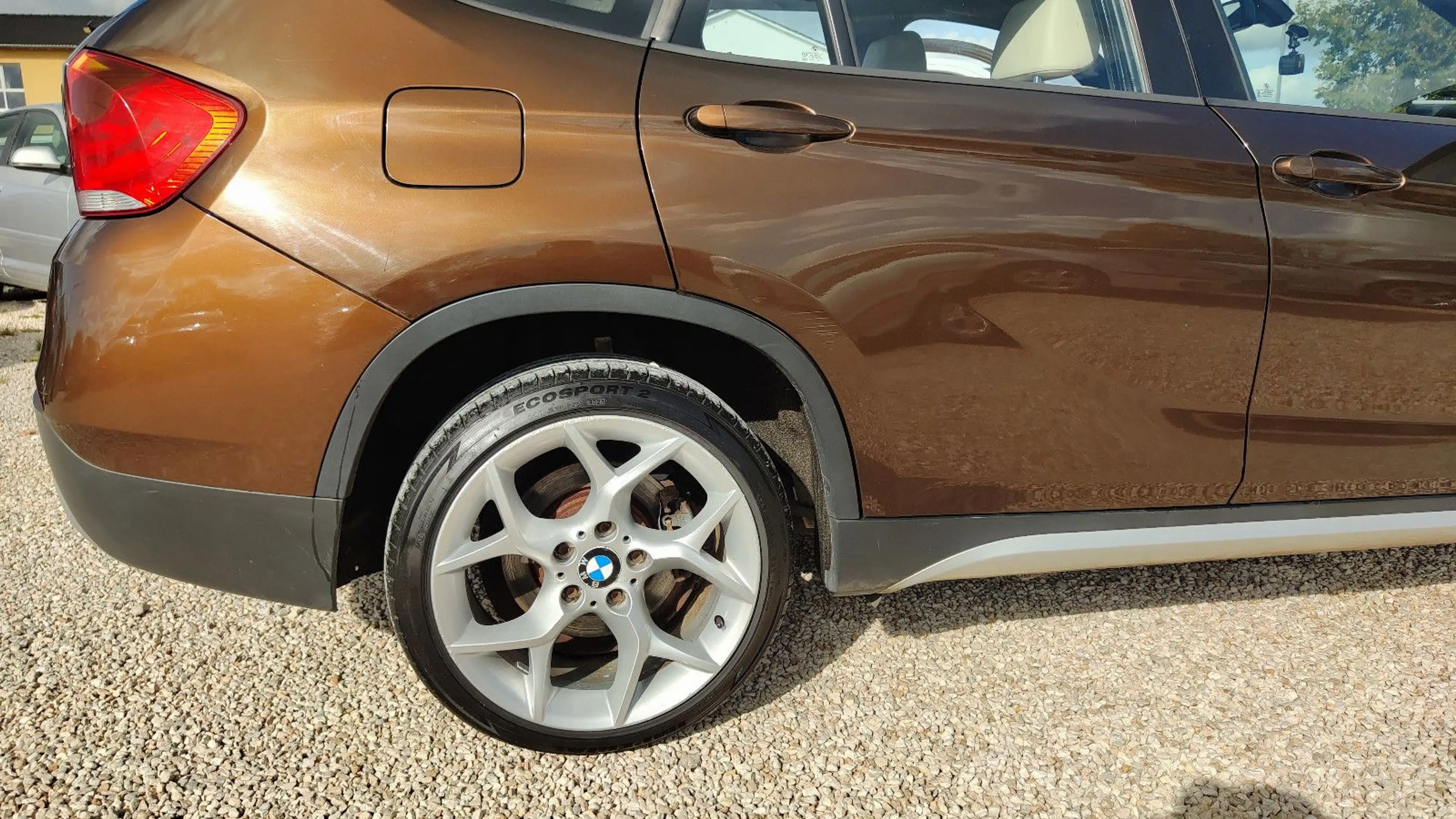 BMW X1 xDrive 20d 4x4* Leder* 18"Zoll* AHK*Wenig KM* — photo 11