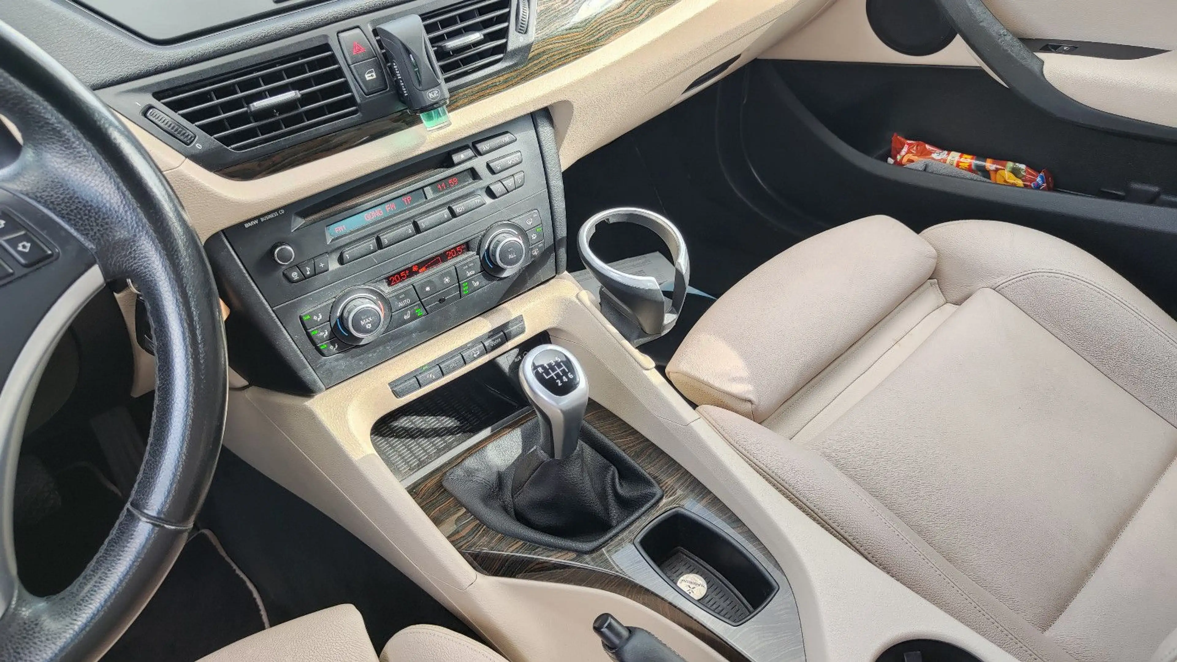 BMW X1 xDrive 20d 4x4* Leder* 18"Zoll* AHK*Wenig KM* — photo 31