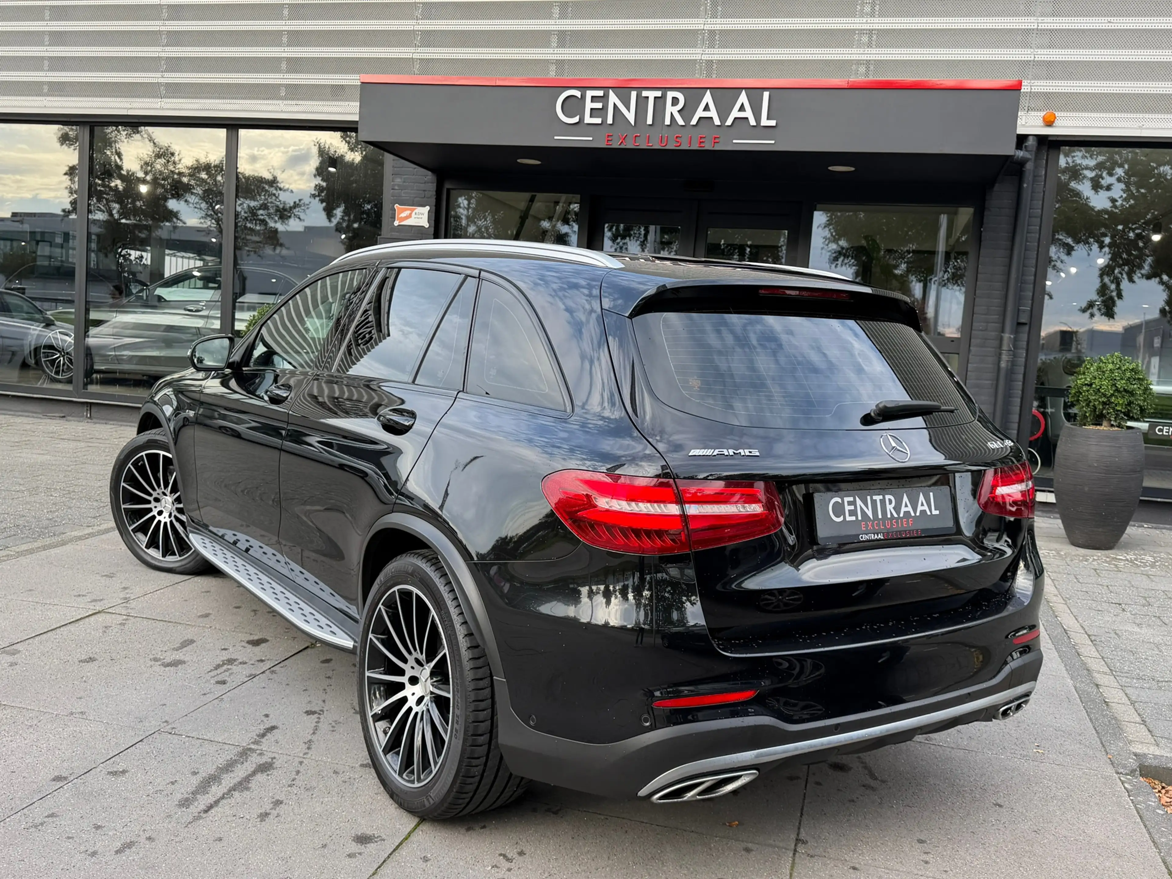 Mercedes-Benz GLC 43 AMG 4MATIC Pano|Burmester|Memory|Luchtvering|Camera|36 — photo 4