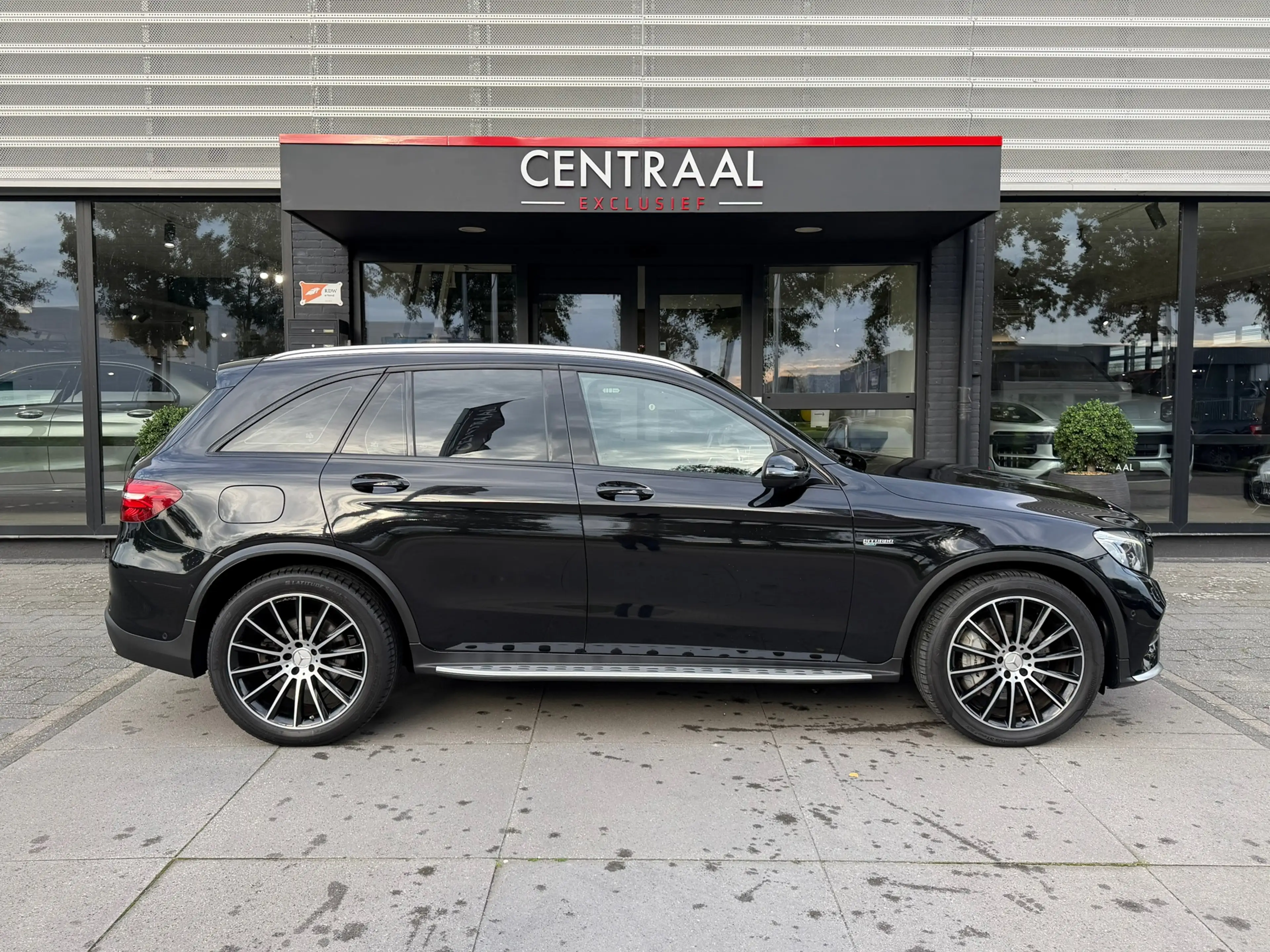 Mercedes-Benz GLC 43 AMG 4MATIC Pano|Burmester|Memory|Luchtvering|Camera|36 — photo 16