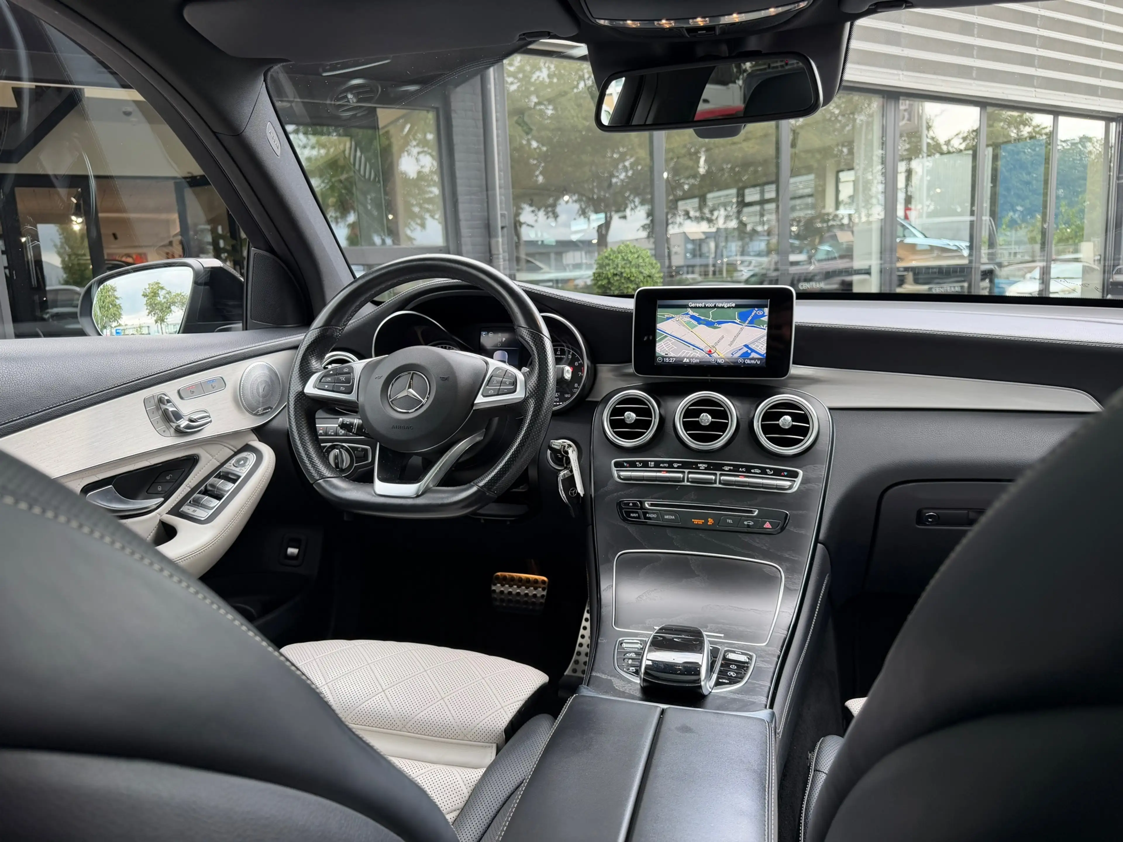 Mercedes-Benz GLC 43 AMG 4MATIC Pano|Burmester|Memory|Luchtvering|Camera|36 — photo 30