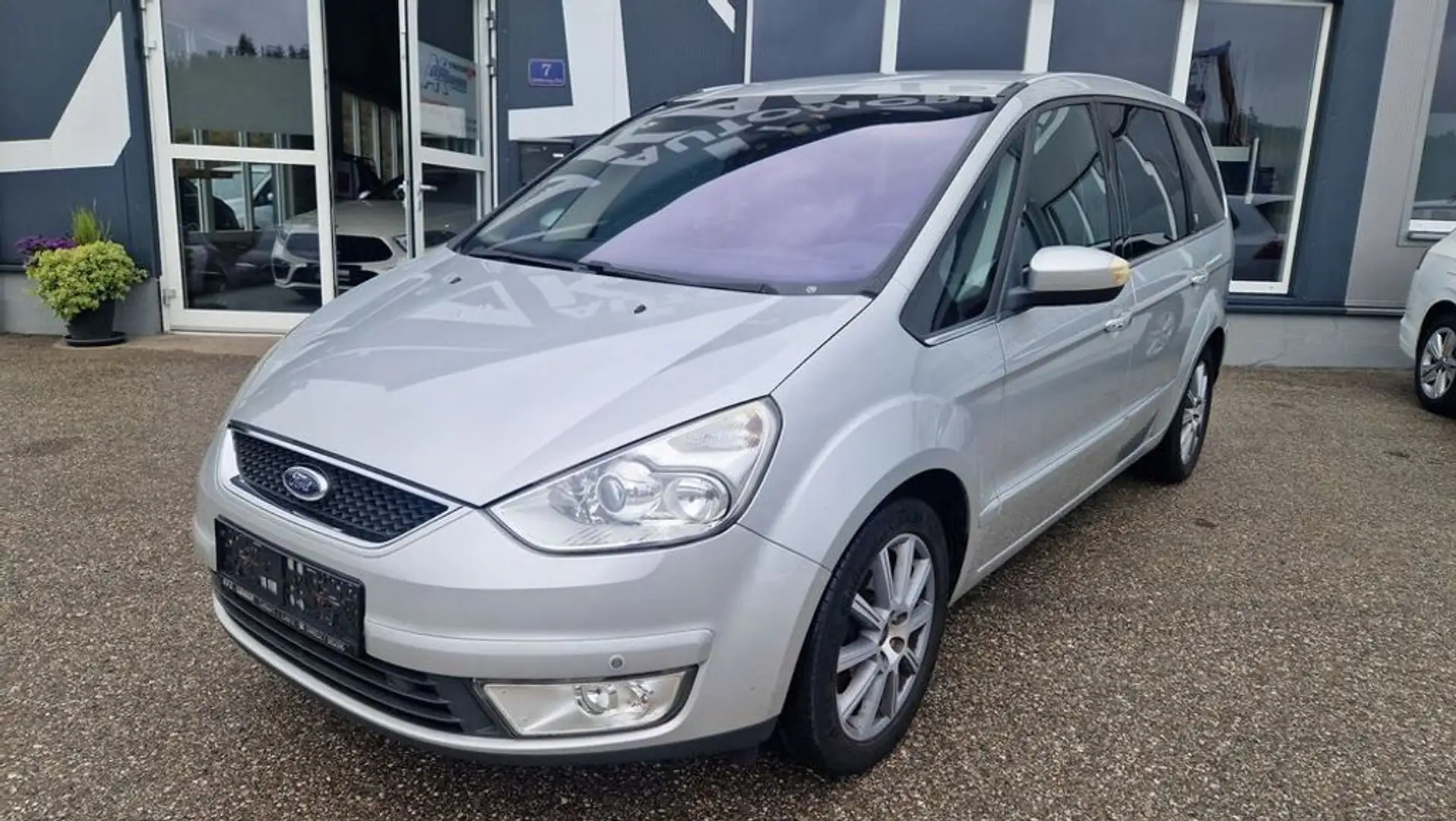 Ford Galaxy Ghia TDCI ''7-Sitzer'' Silber - 1