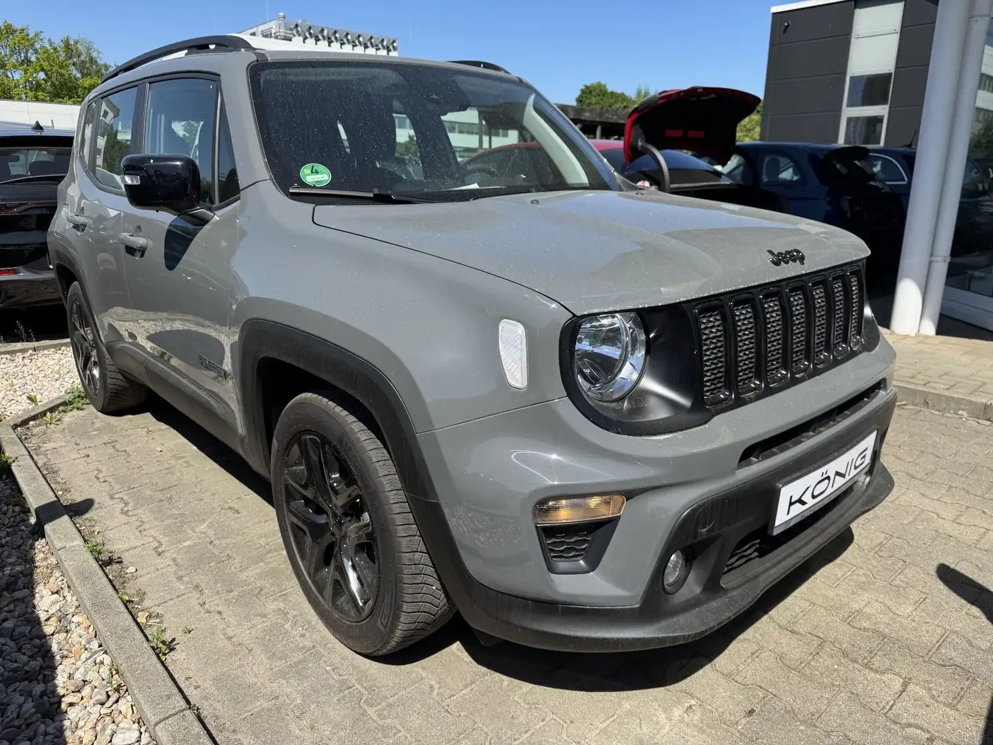 Jeep Renegade Night Eagle Tempomat Klimaautomatik PDC Gris - 2