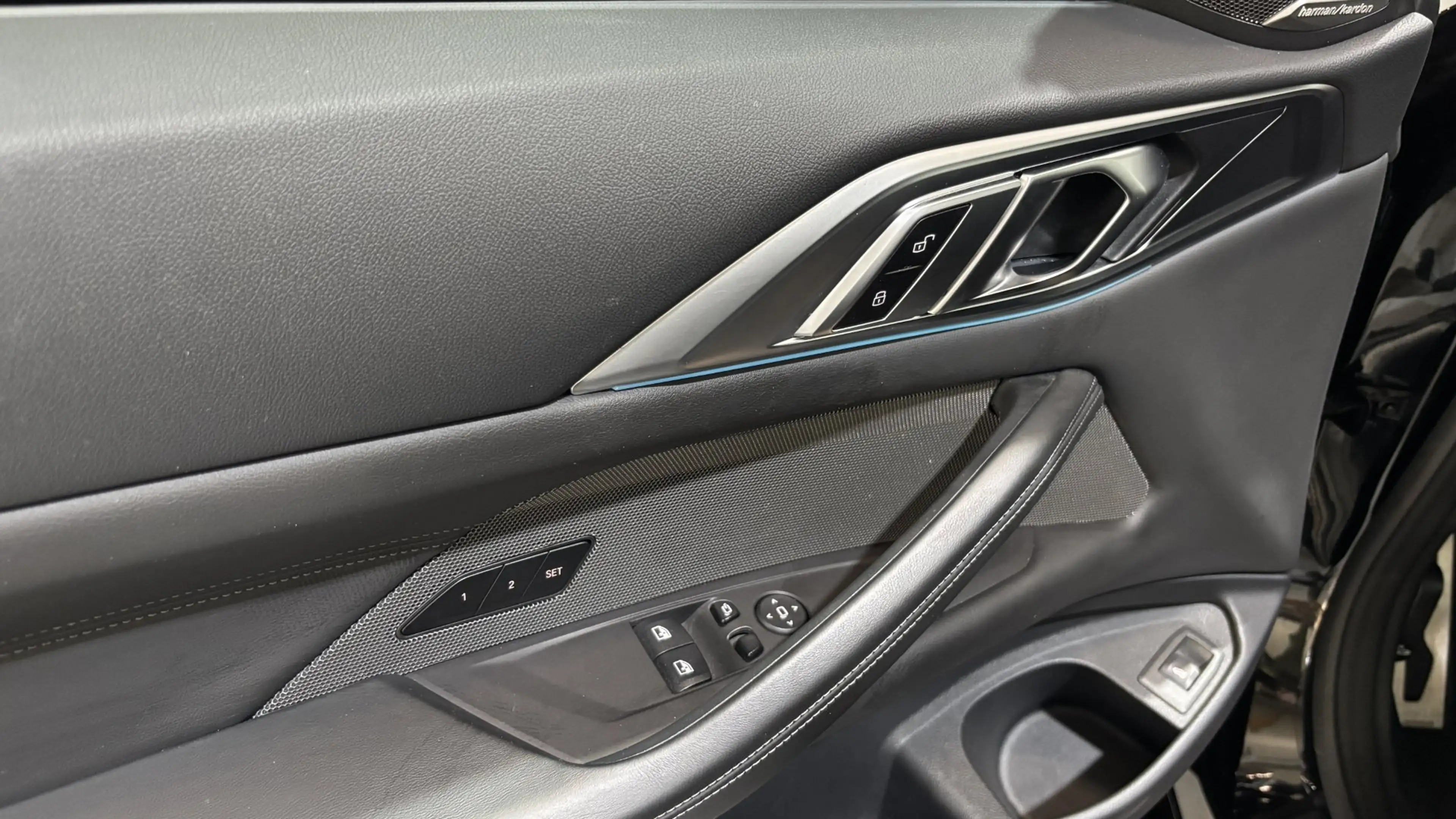 BMW M4 Competition — photo 11