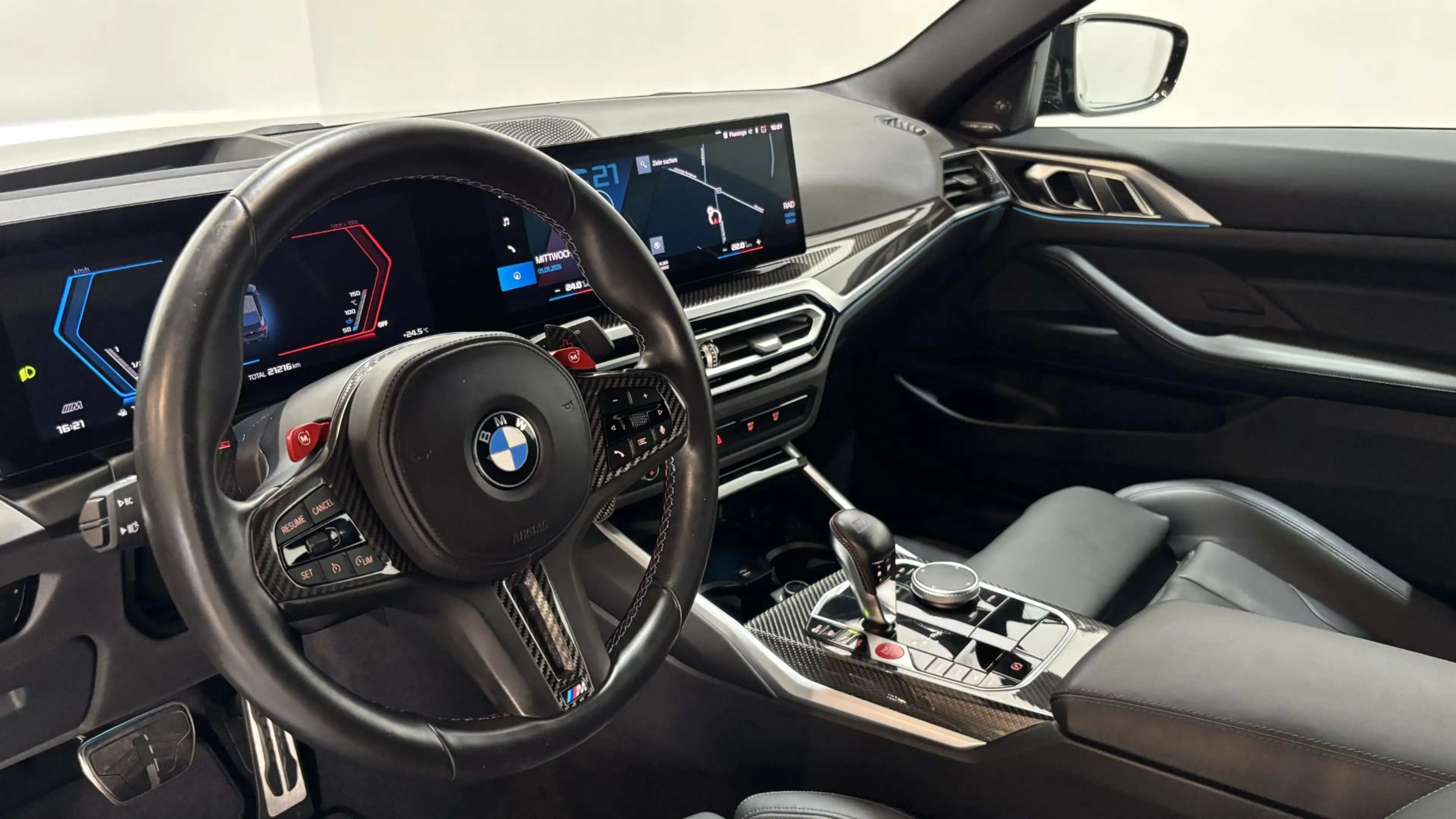 BMW M4 Competition — photo 7