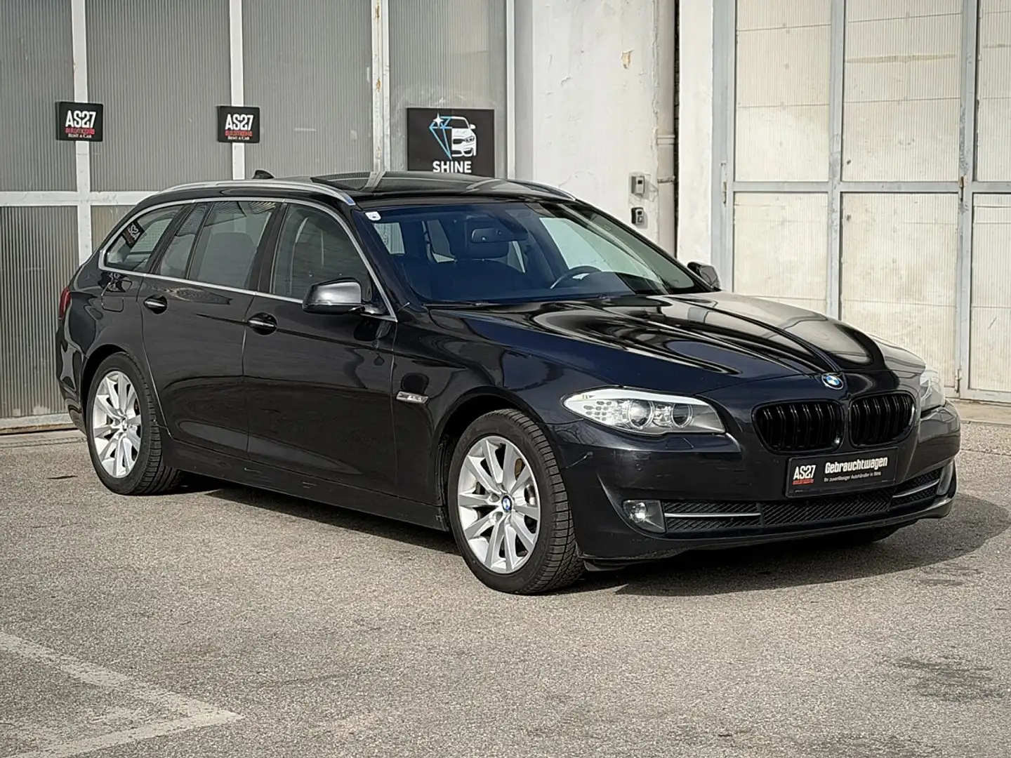 BMW 520 d Touring Grau - 2