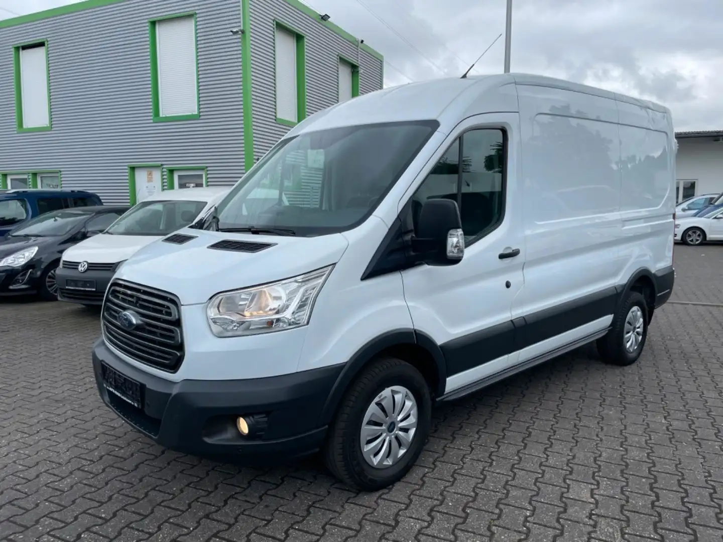 Ford Transit 350 L2 H2*Klima*PDC*AHK*Wartung NEU* Blanc - 1