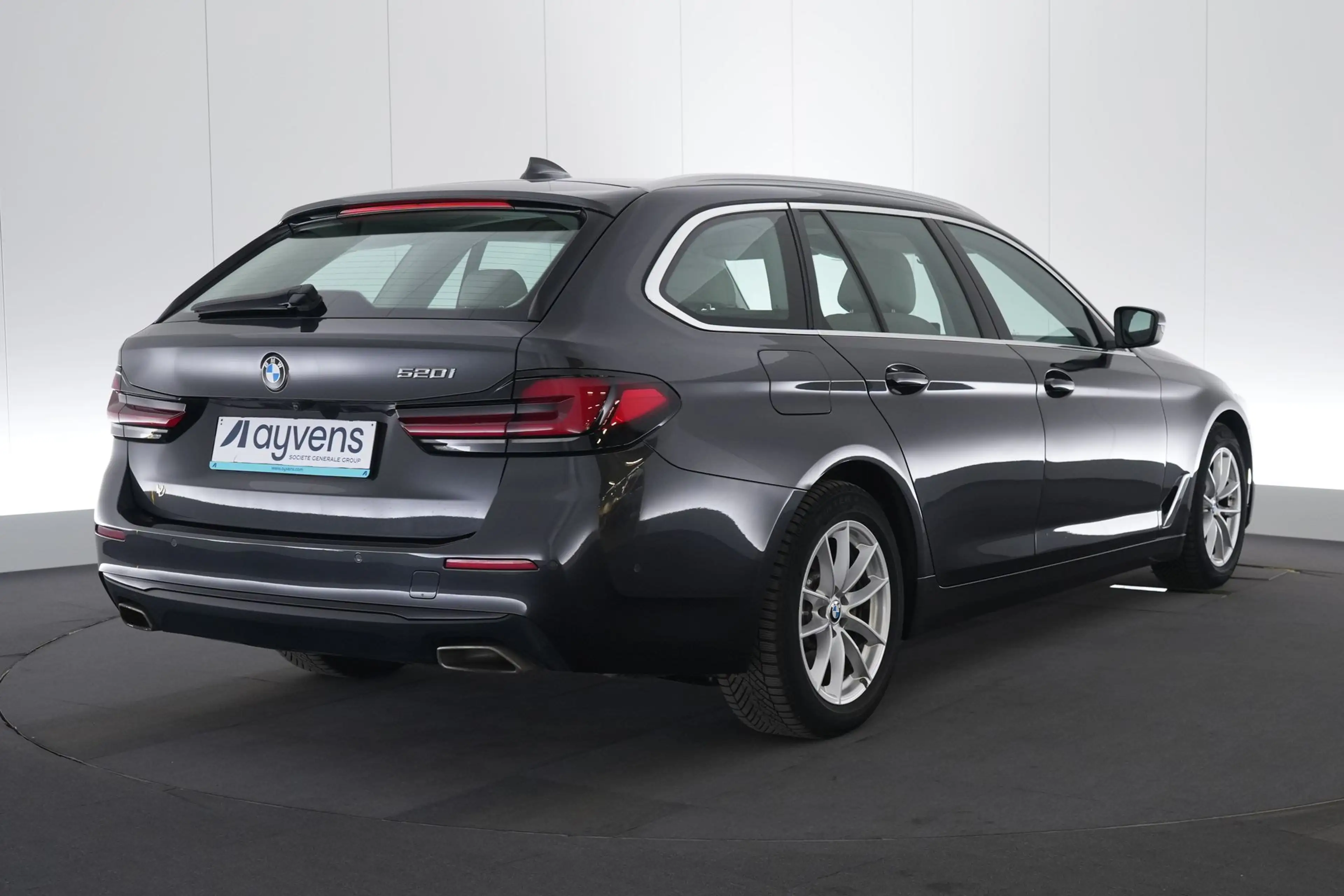 BMW 520 5 Touring 520iA MHEV Business LEDER/CUIR LED GPS P — photo 7