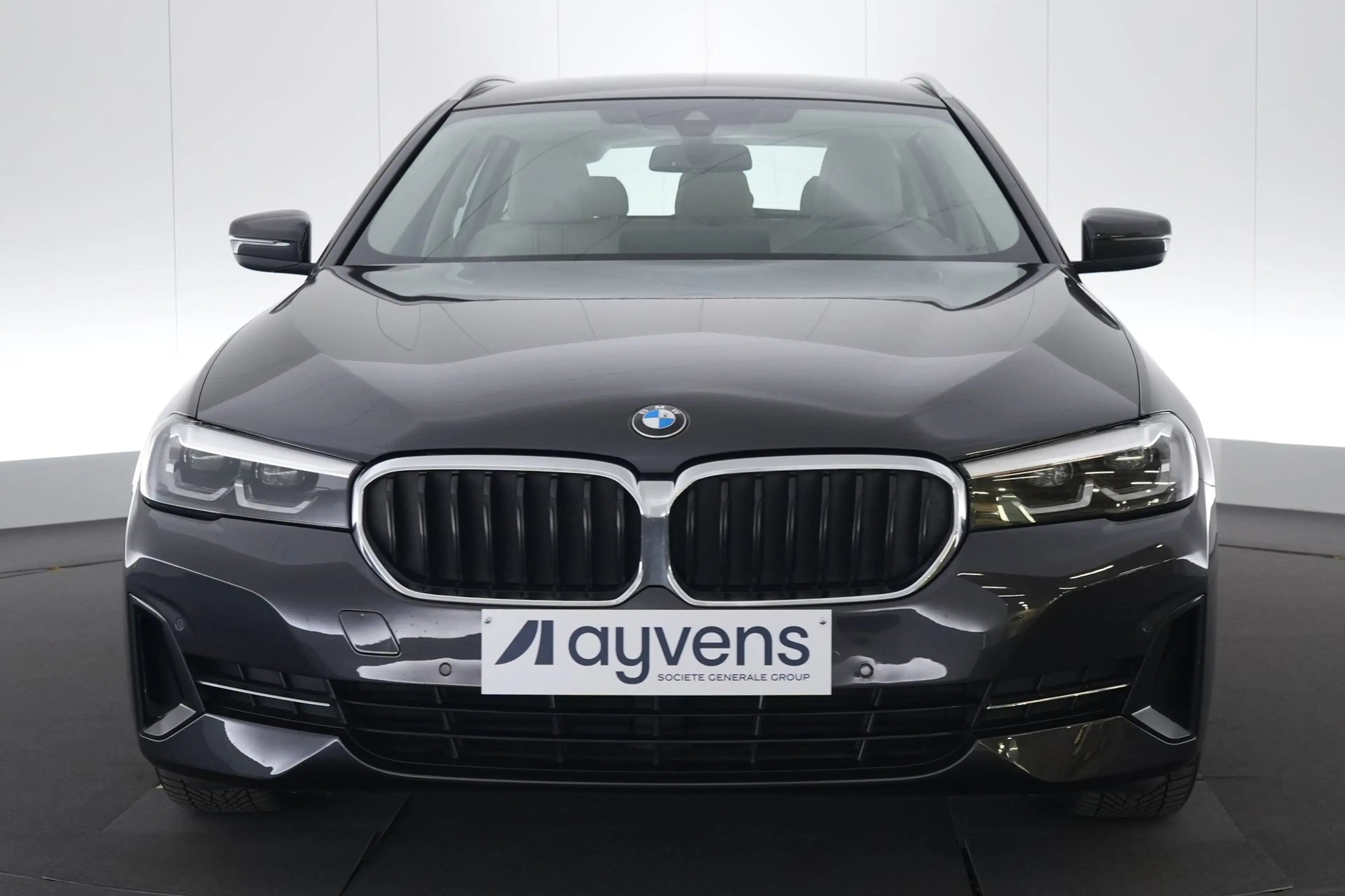 BMW 520 5 Touring 520iA MHEV Business LEDER/CUIR LED GPS P — photo 2