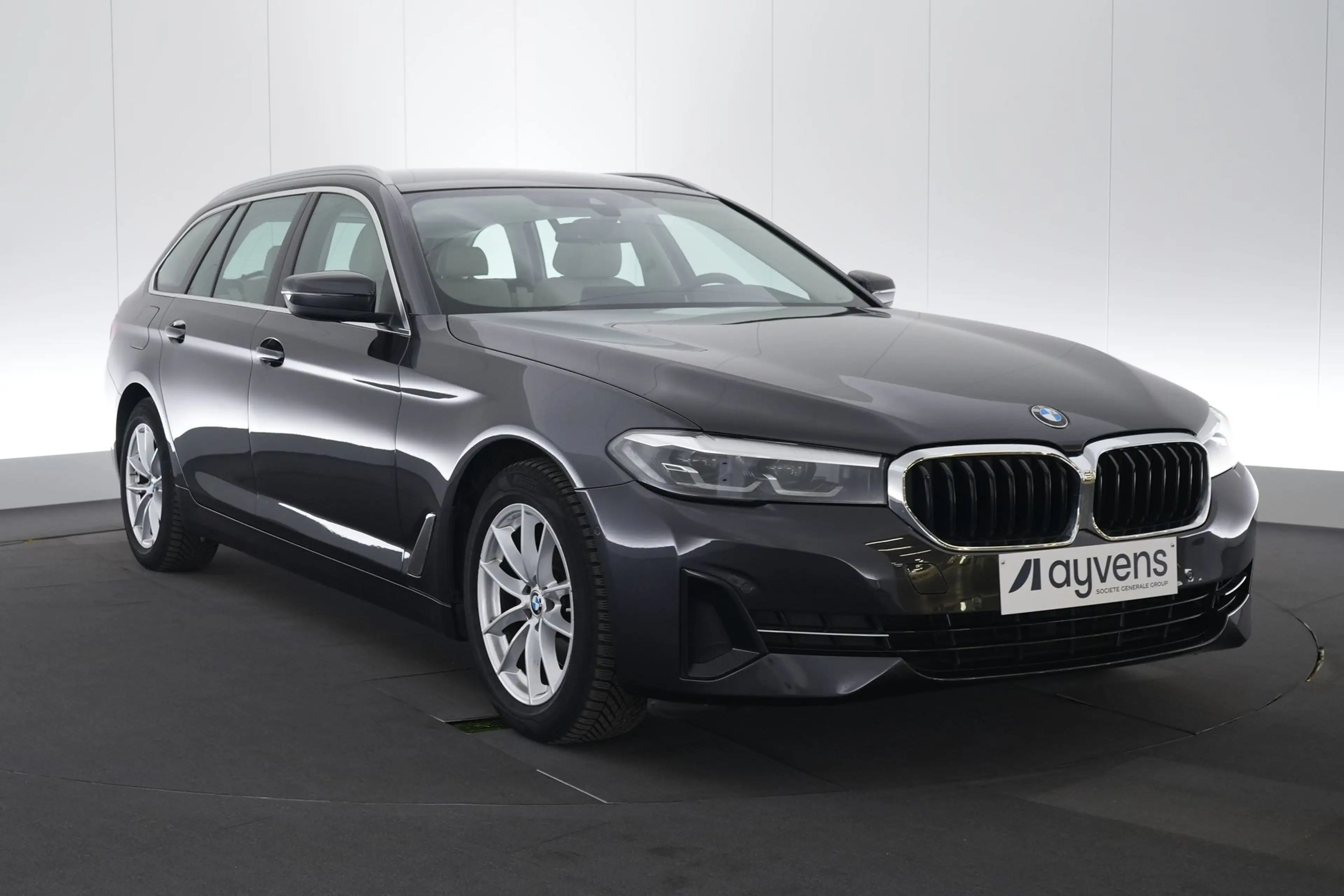 BMW 520 5 Touring 520iA MHEV Business LEDER/CUIR LED GPS P — photo 3