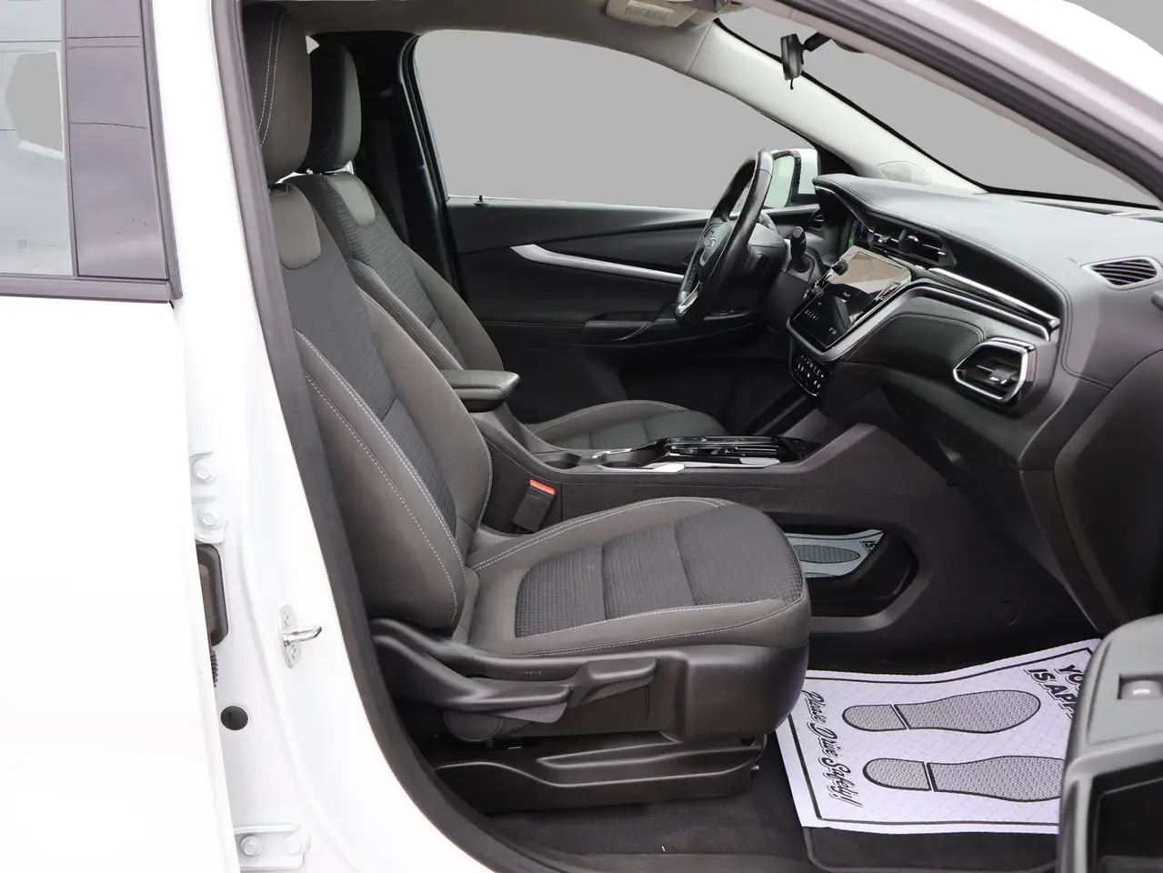 Chevrolet Bolt снимка Chevrolet Bolt