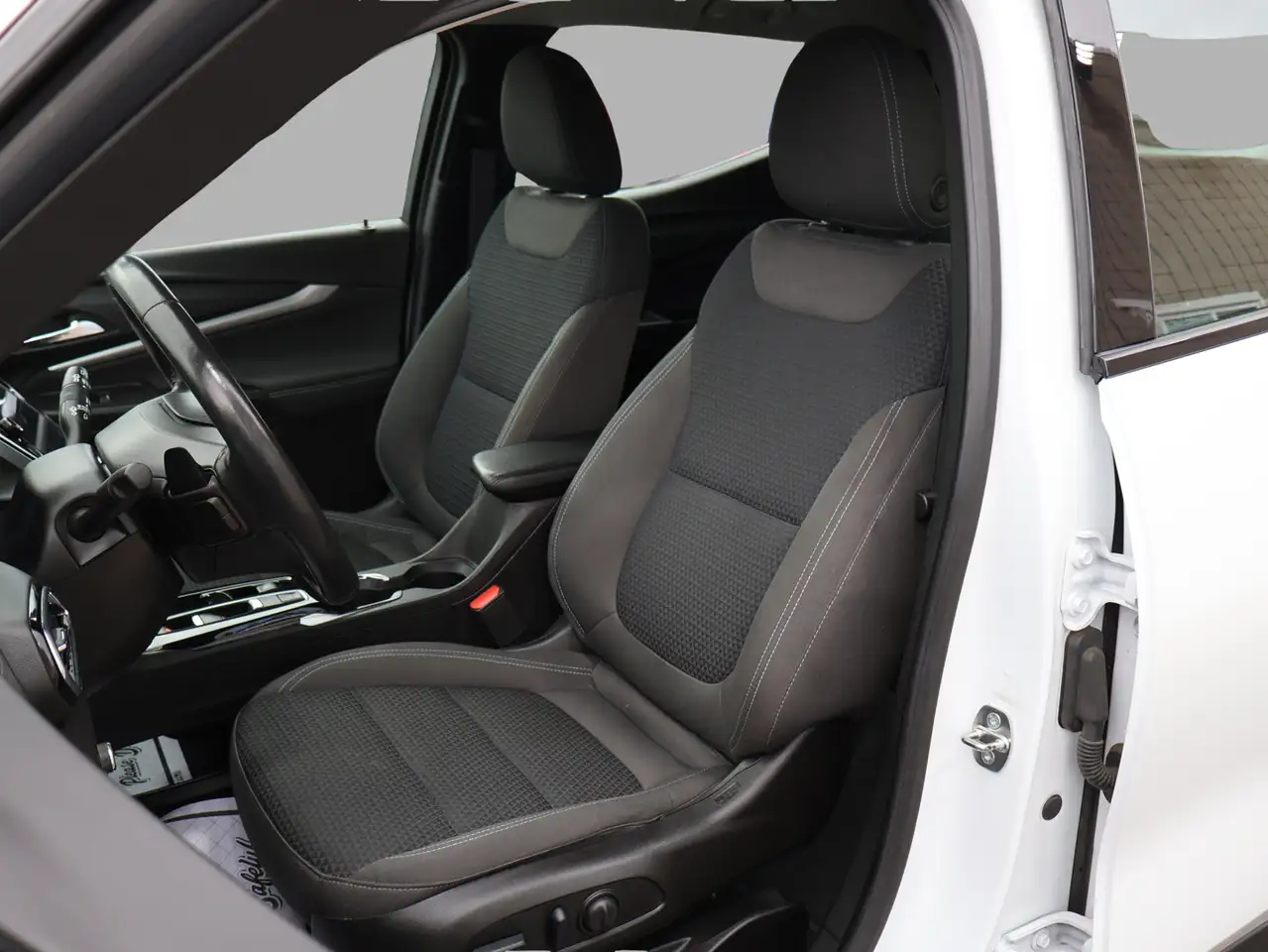 Chevrolet Bolt снимка Chevrolet Bolt