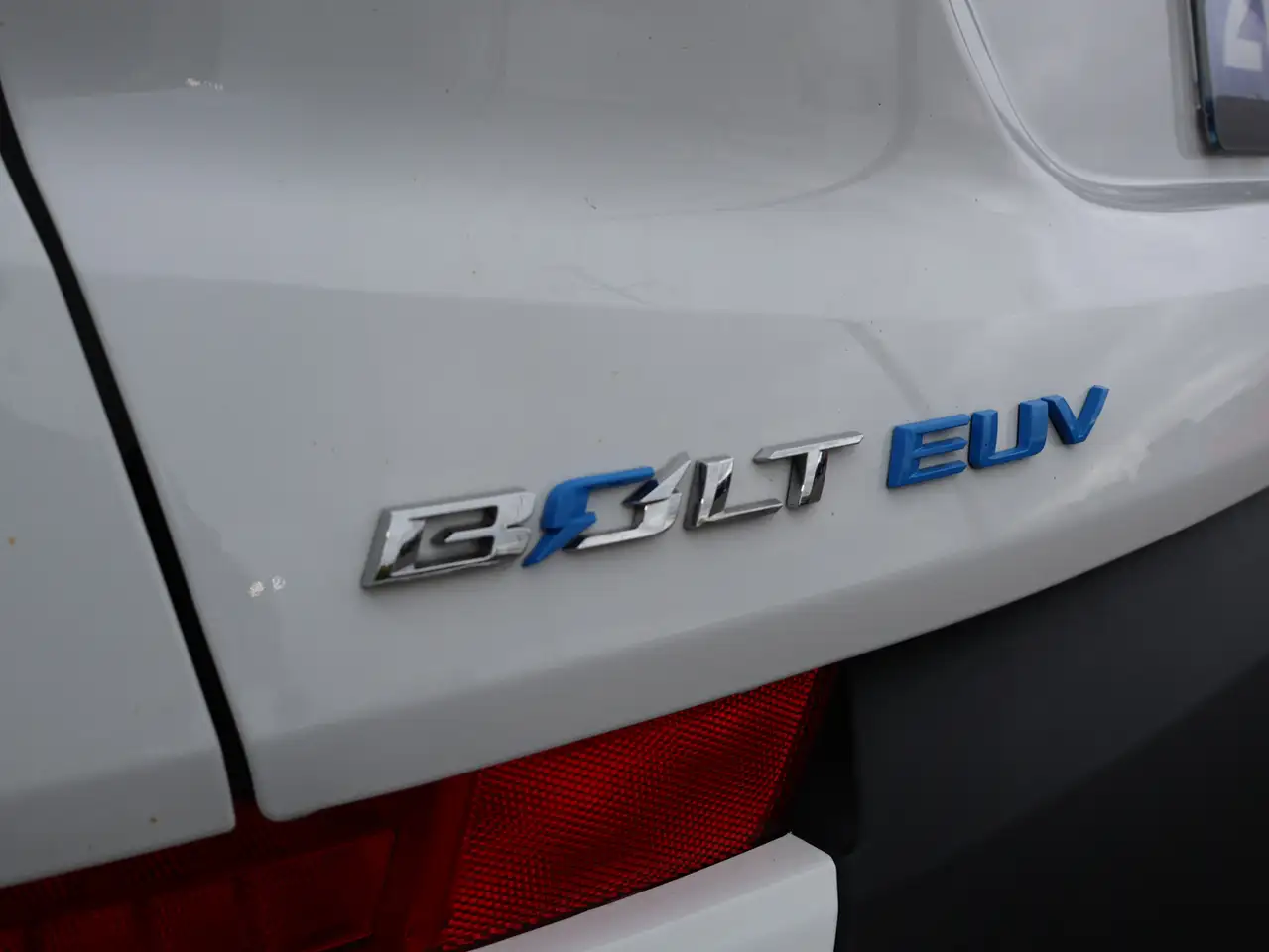 Chevrolet Bolt снимка Chevrolet Bolt