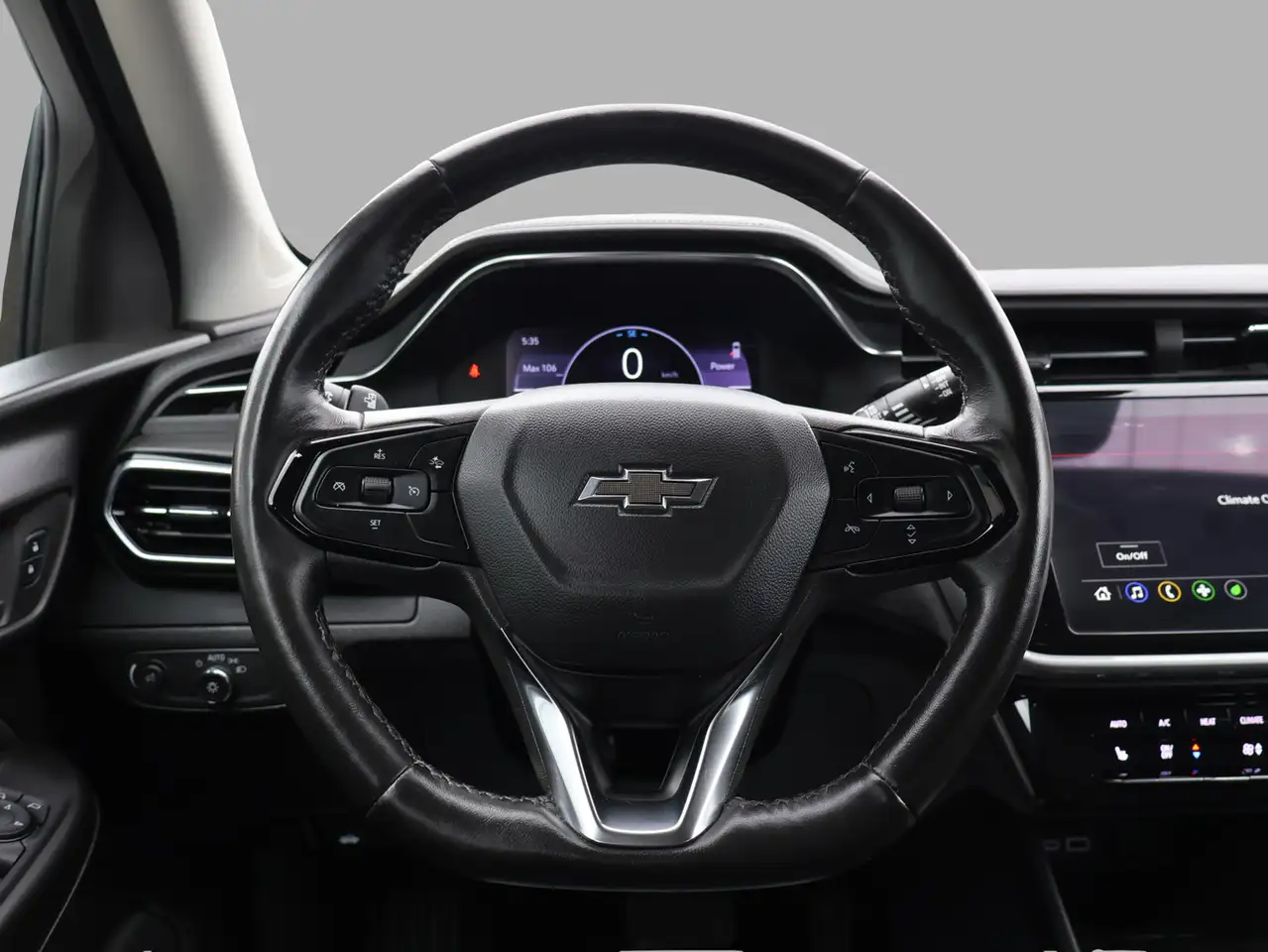 Chevrolet Bolt снимка Chevrolet Bolt