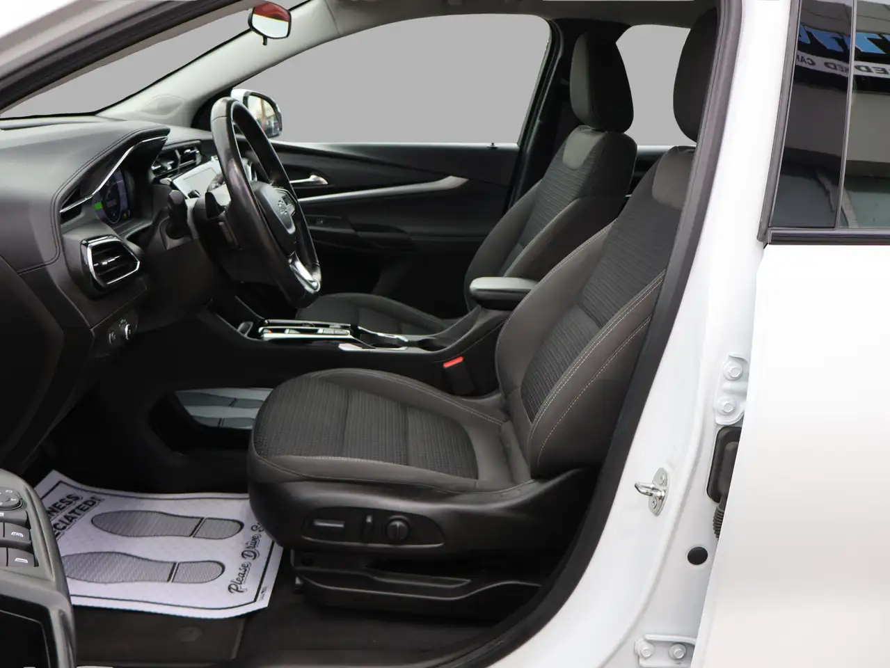 Chevrolet Bolt снимка Chevrolet Bolt