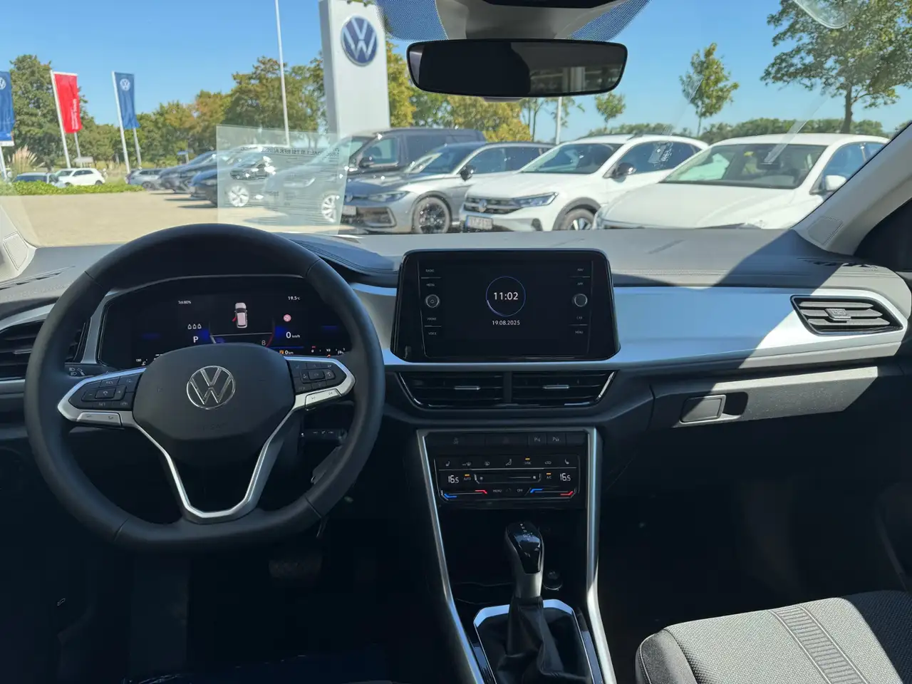 Volkswagen T-Roc Life 1.5l TSI RFK+AHK+NAVI+ACC, foto 7