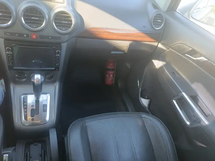 Opel Antara 2.0 CDTI Cosmo Plus 2008, foto 10