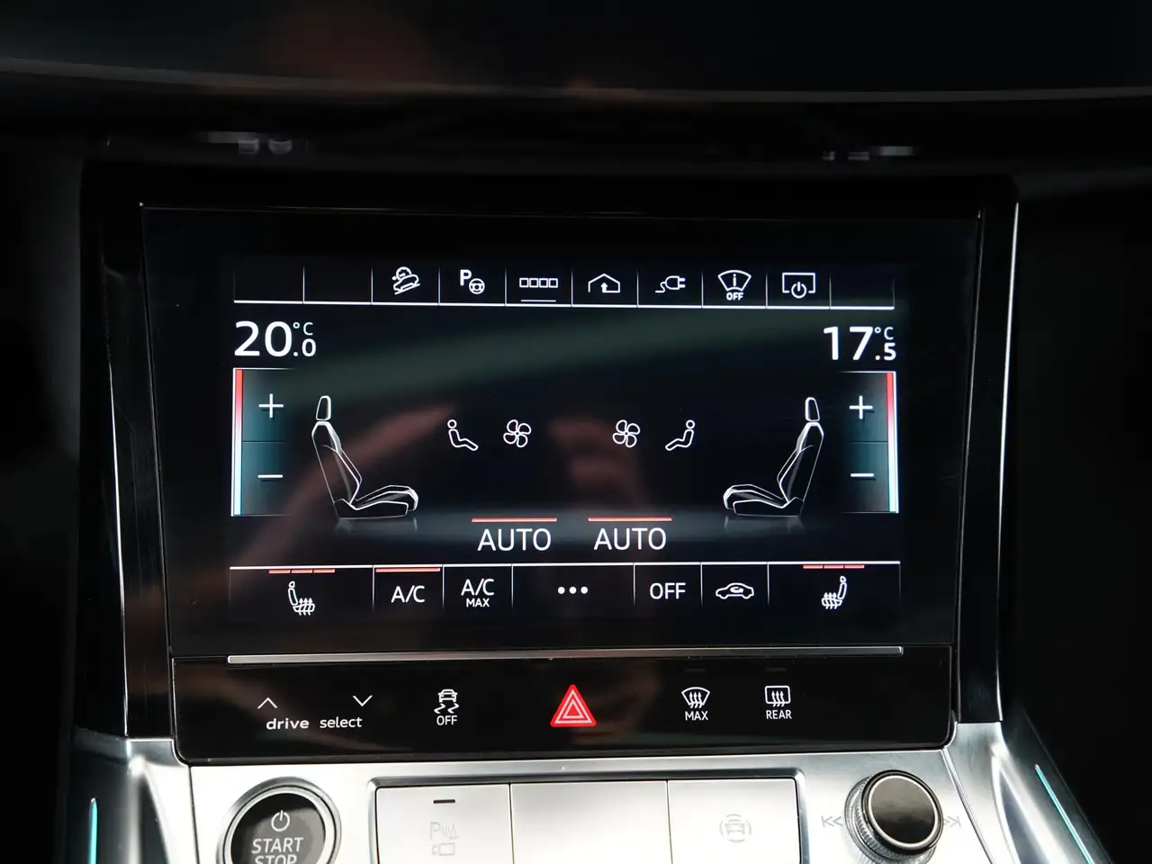 Audi e-tron Sportback 55 quattro S-Line 95 kWh Black Style, миниатюра 15