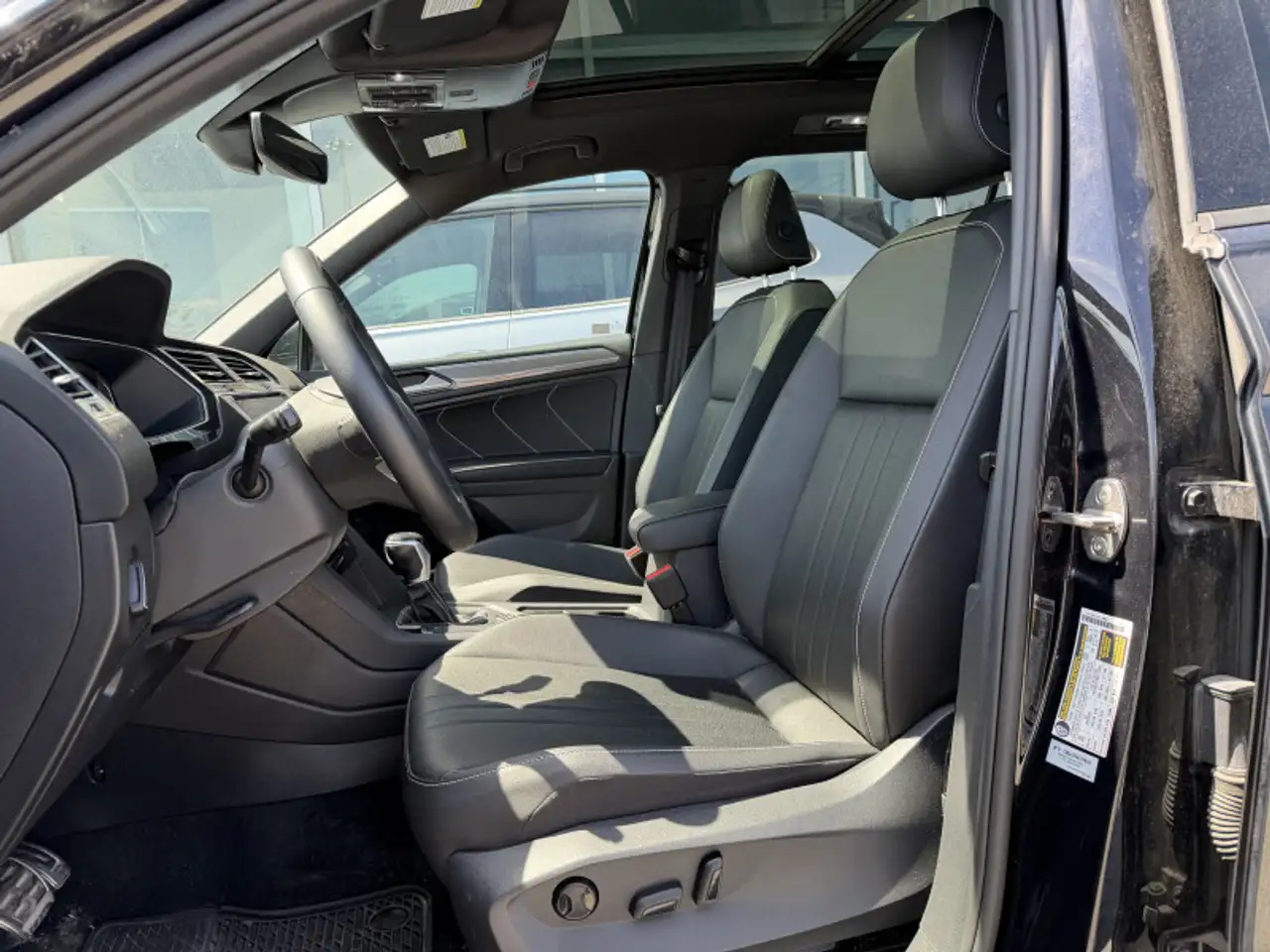 Volkswagen Tiguan снимка Volkswagen Tiguan
