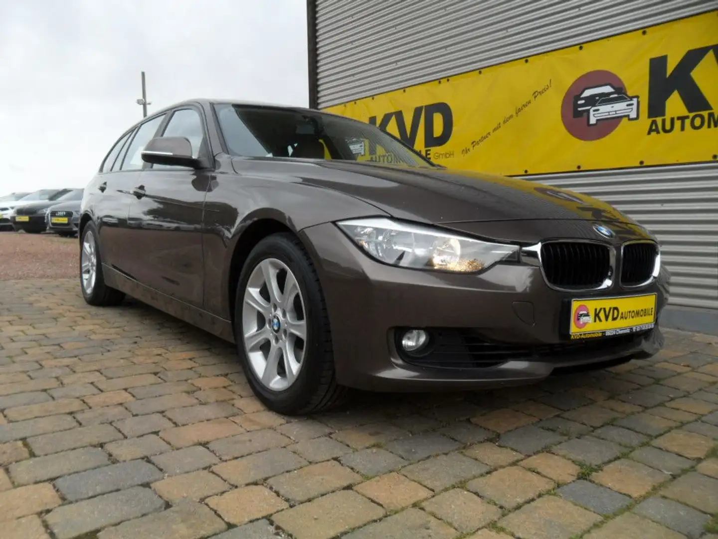 BMW 328 Baureihe 3 Touring 328 i Brun - 1