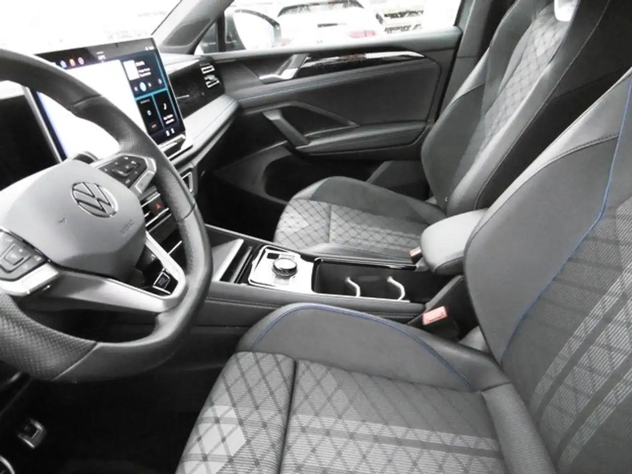 Volkswagen Tiguan 2.0 TDI DSG R-Line Garantie-02.2029! Klima Navi, миниатюра 7