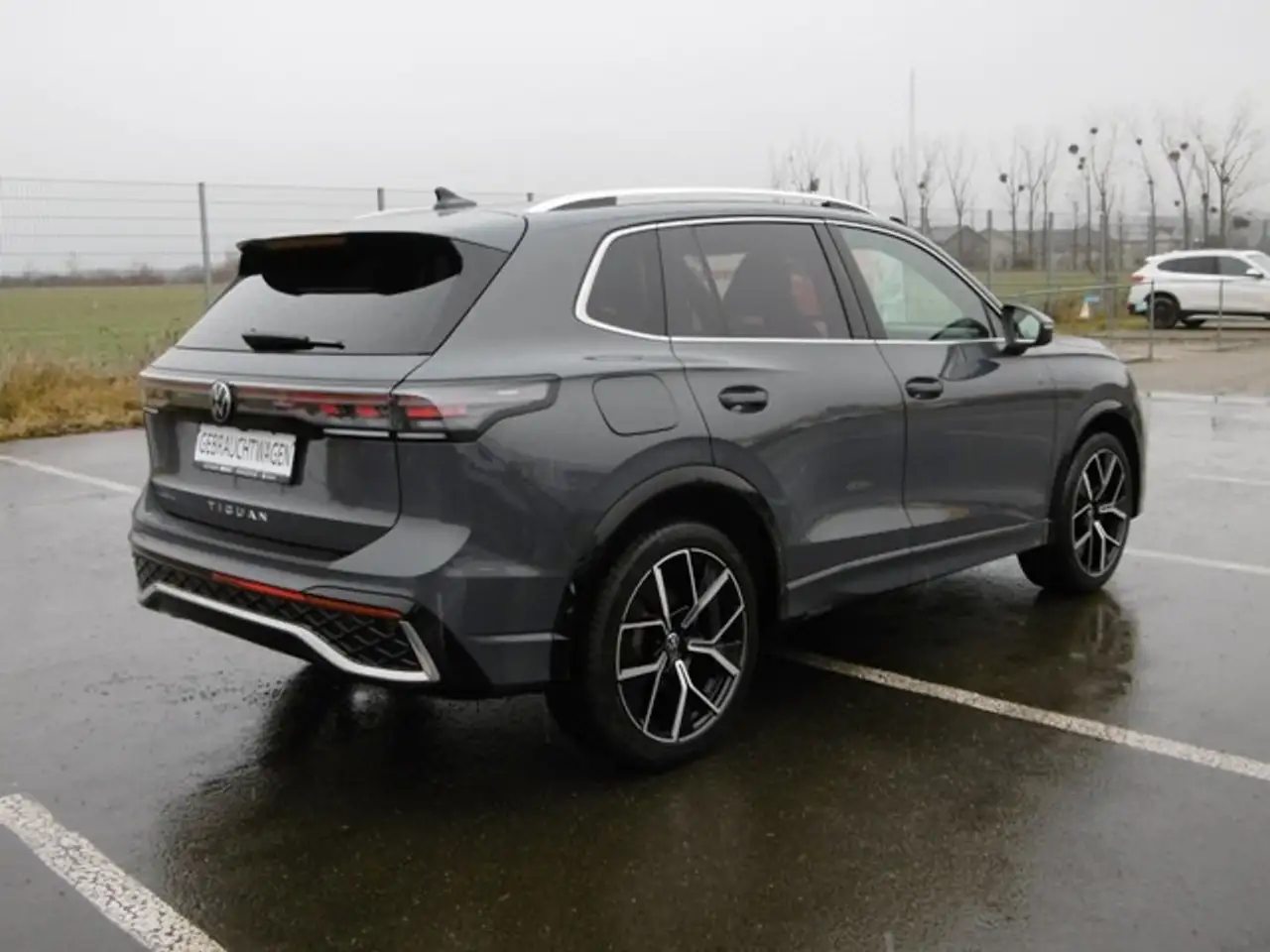 Volkswagen Tiguan 2.0 TDI DSG R-Line Garantie-02.2029! Klima Navi, миниатюра 4