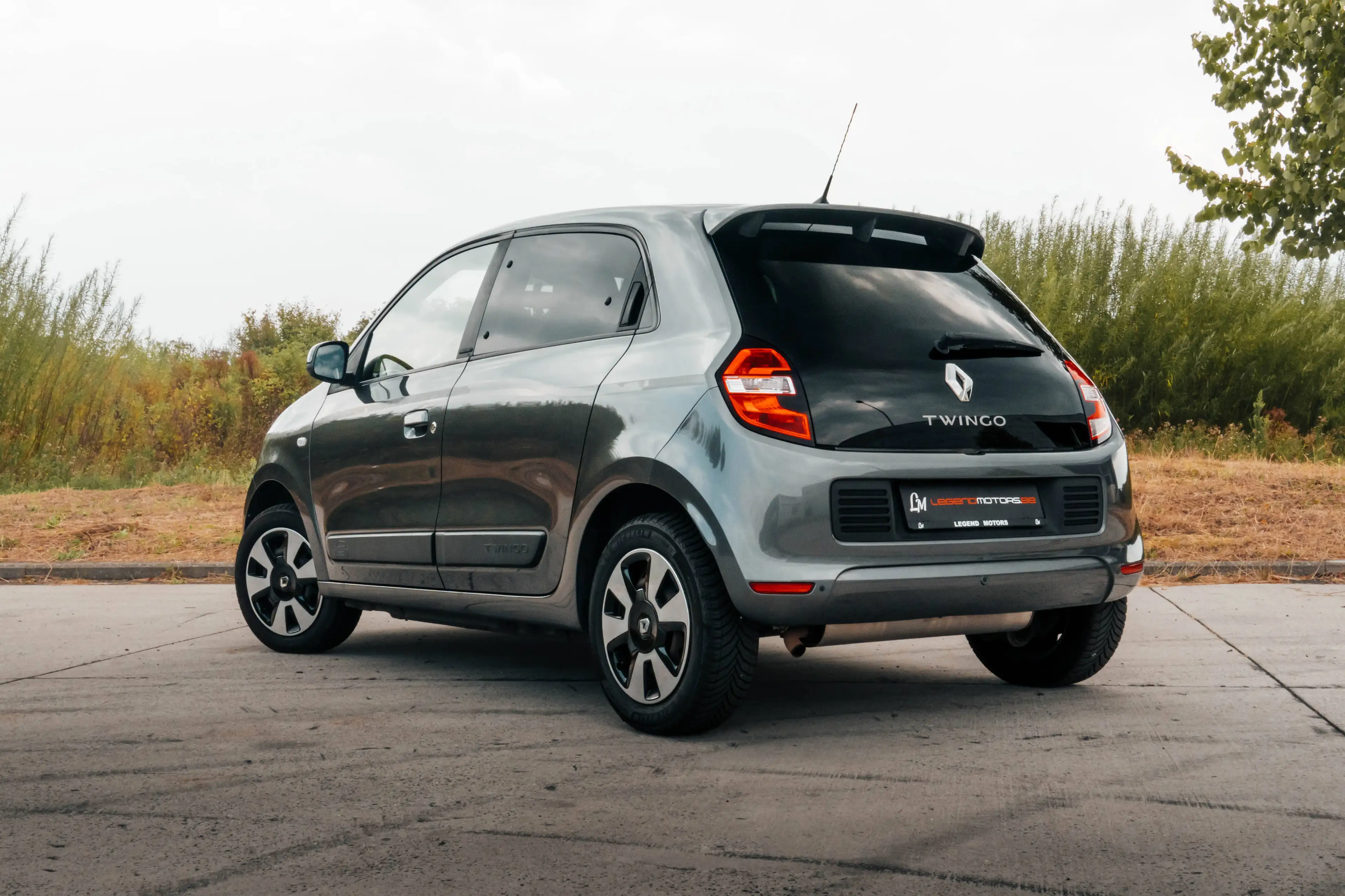 Renault Twingo 1.0i SCe Limited — photo 3