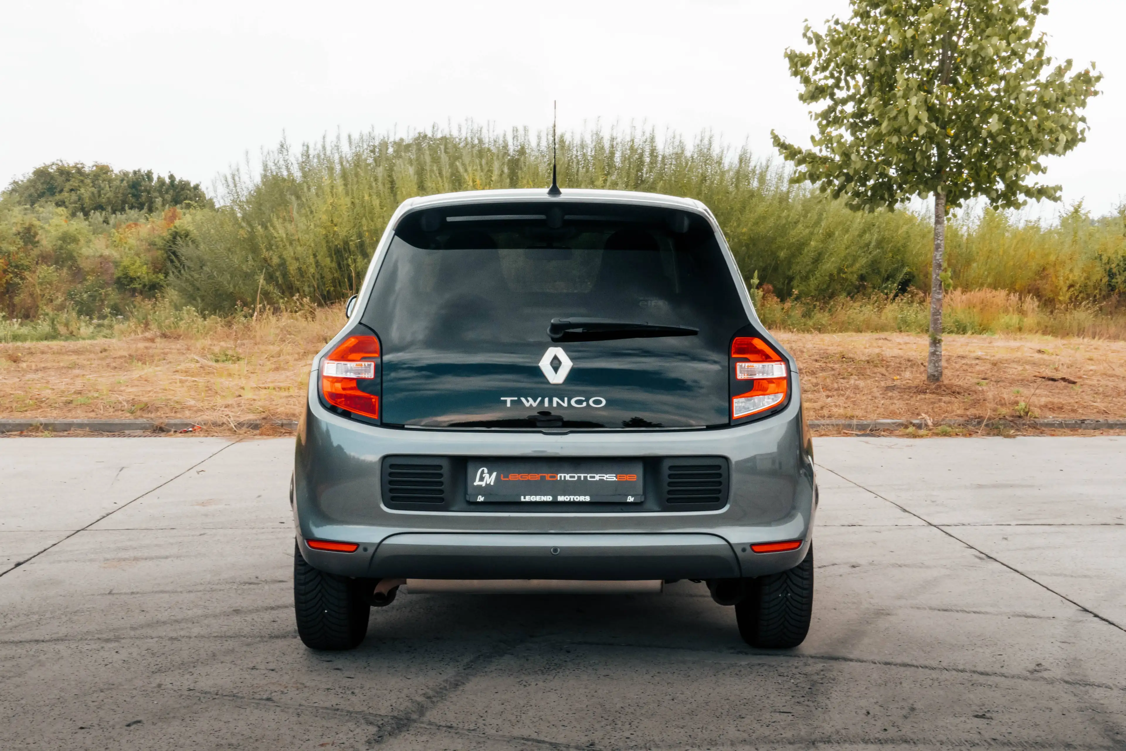 Renault Twingo 1.0i SCe Limited — photo 7