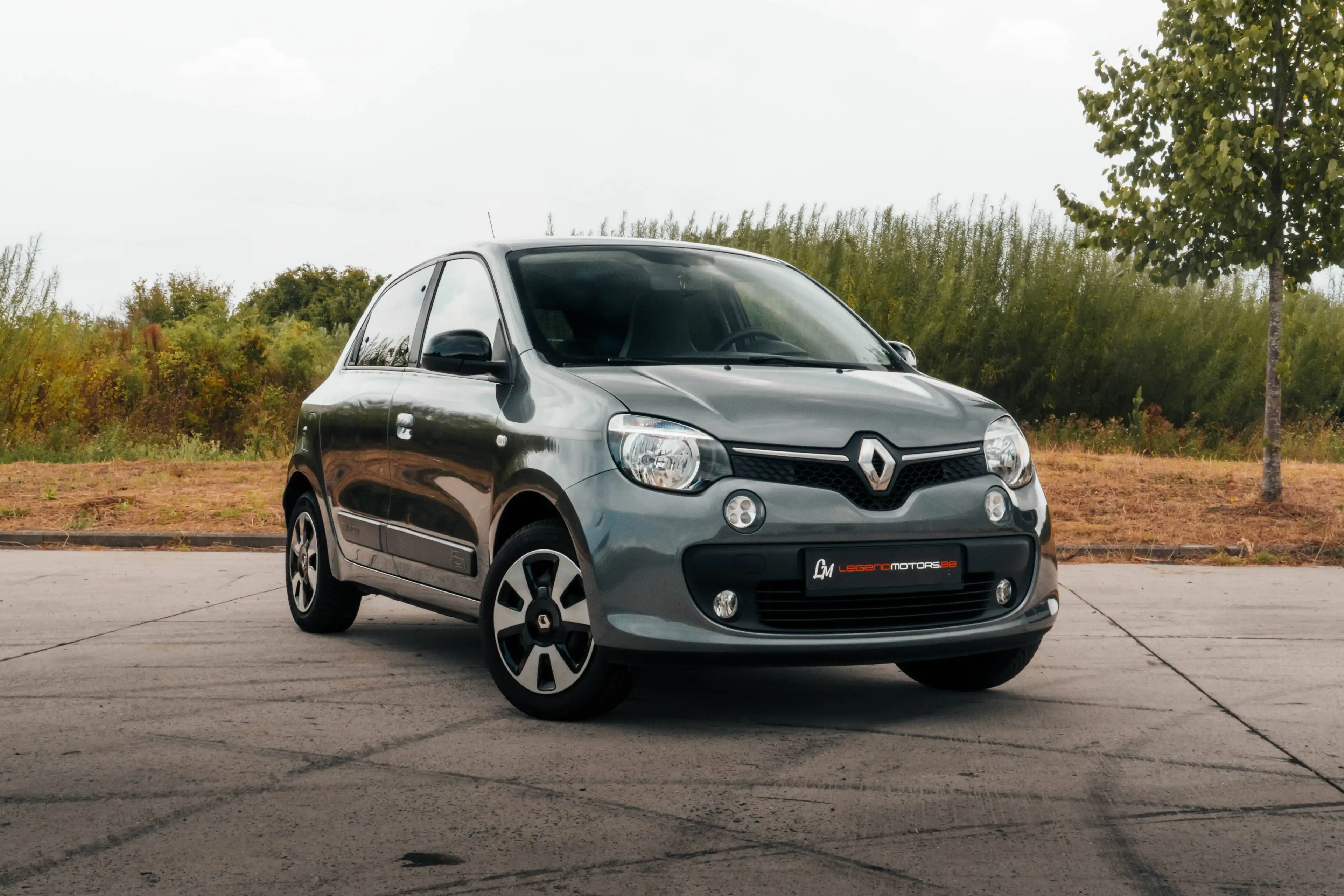 Renault Twingo 1.0i SCe Limited — photo 2