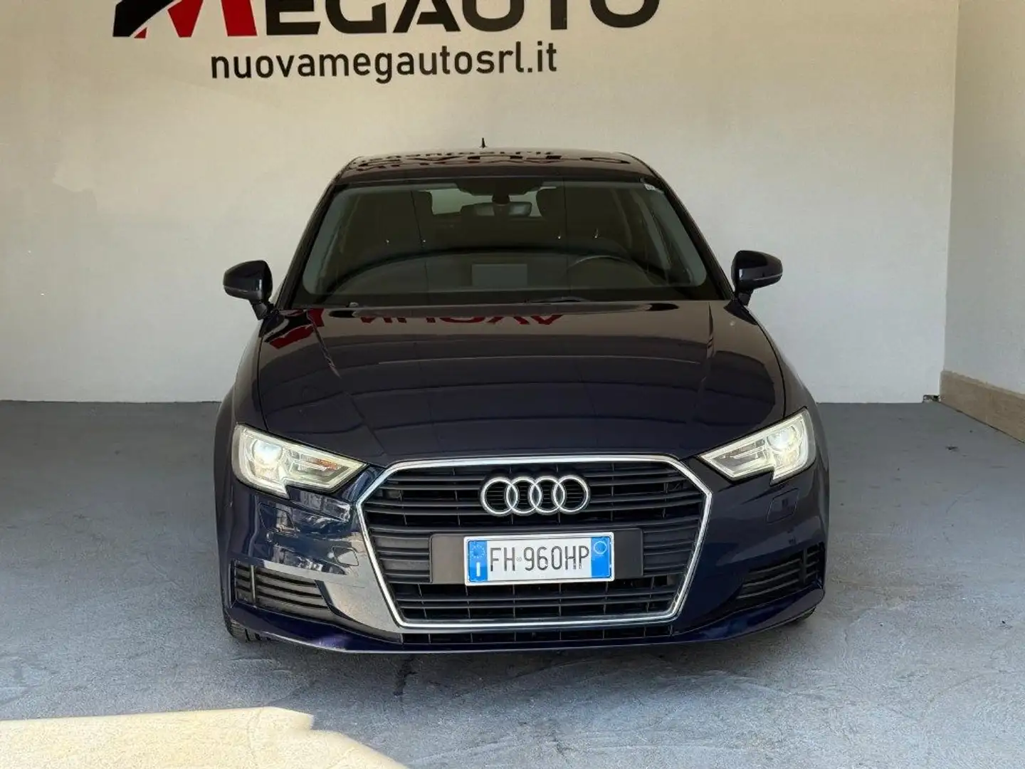 Audi A3 SPB 1.6 TDI Blu/Azzurro - 2