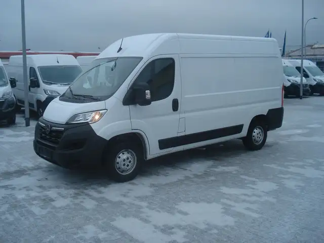 Opel Movano C L2H2 3,3t Edition 48300Km Klima Tempom.