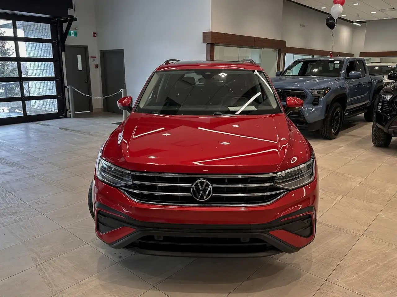 Volkswagen Tiguan снимка Volkswagen Tiguan
