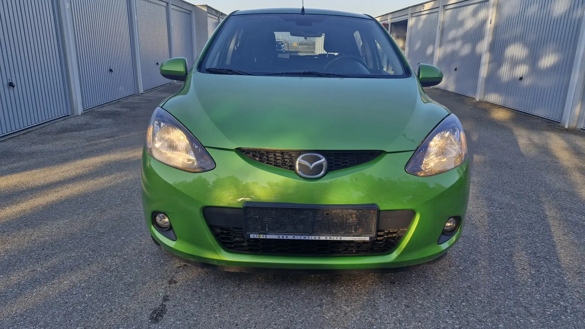 Mazda 2 - 1