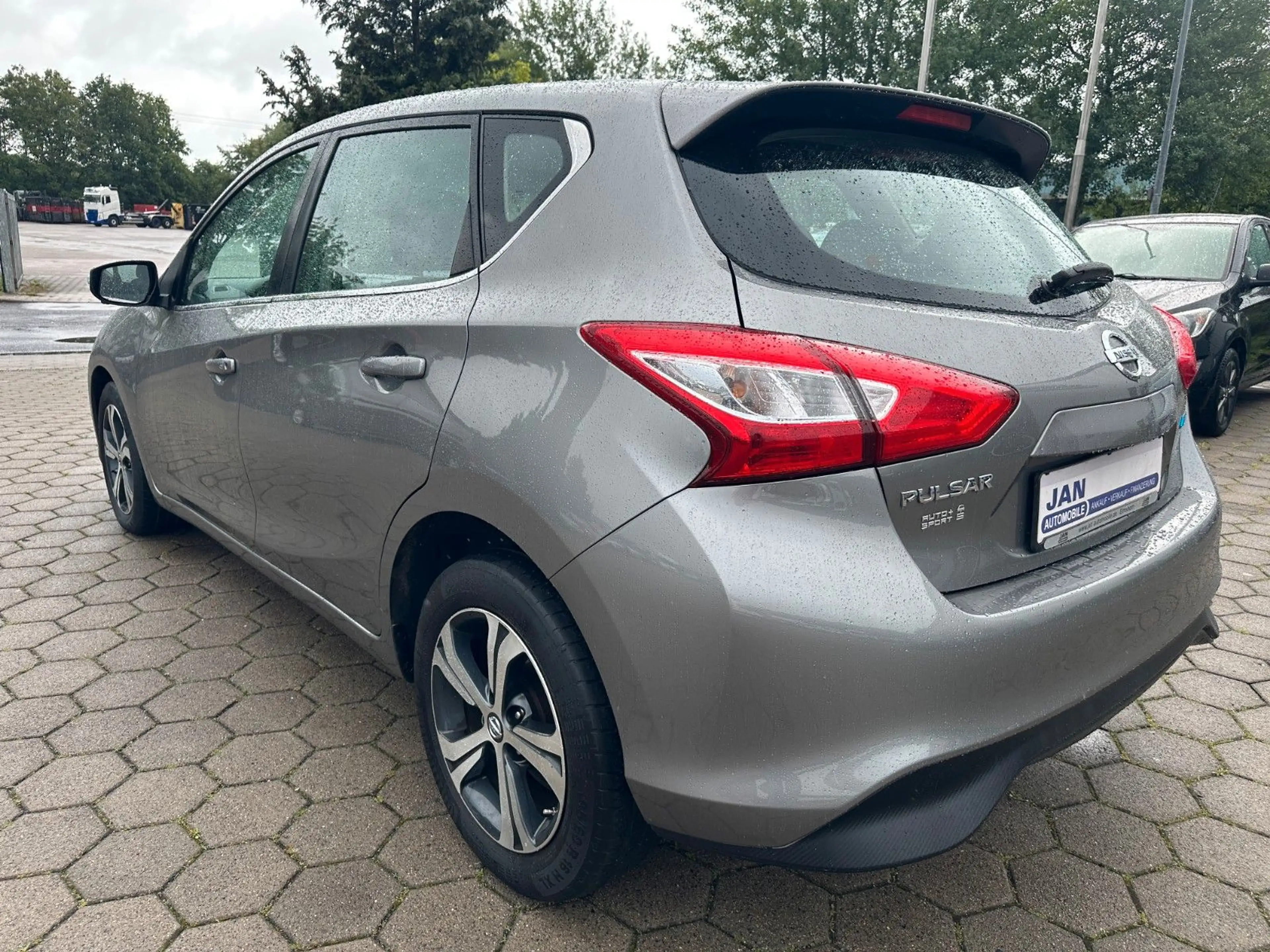 Nissan Pulsar Acenta 1.5 Navi 2.Hand — photo 6