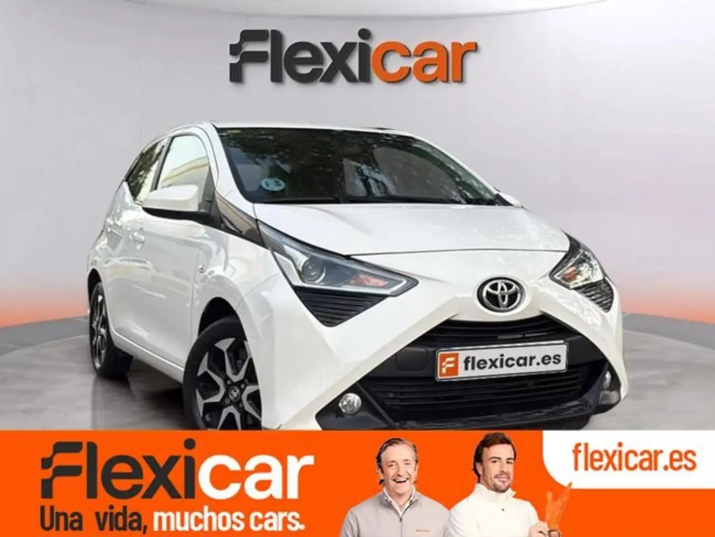 Toyota Aygo 70 x-play Blanco - 1