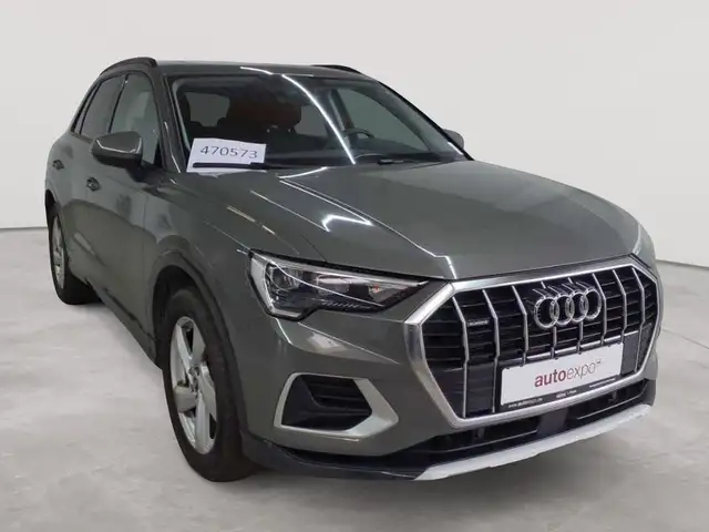 Audi Q3 view 2