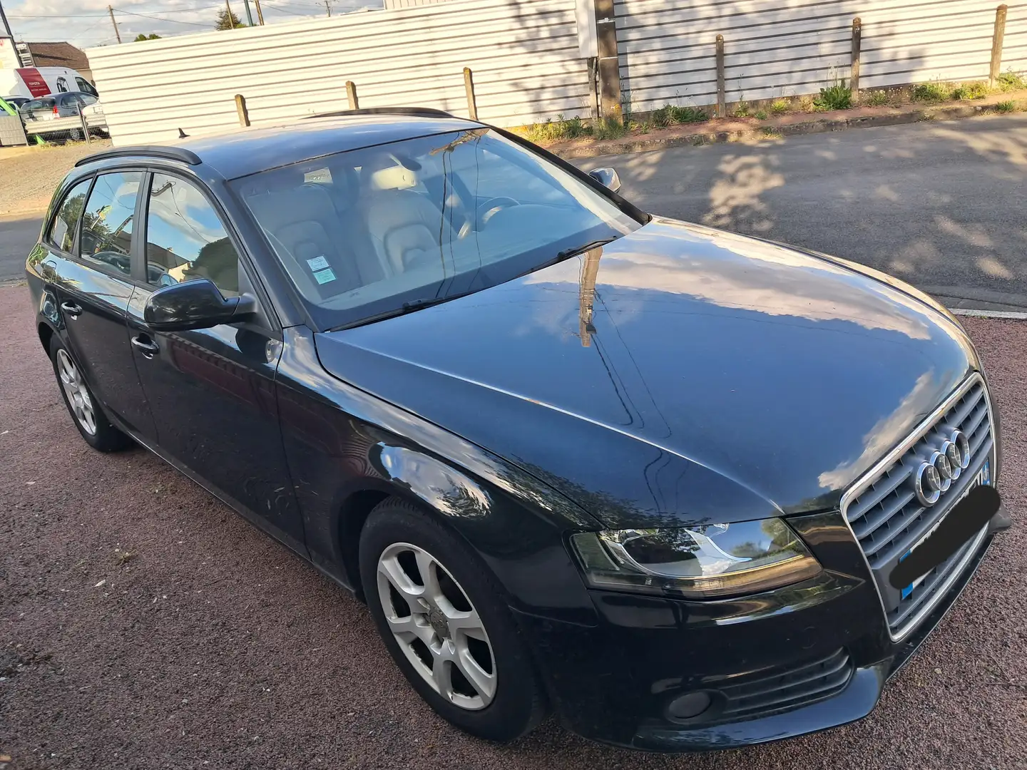 Audi A4 A4 Avant 2.0 TDI Ambition Noir - 1