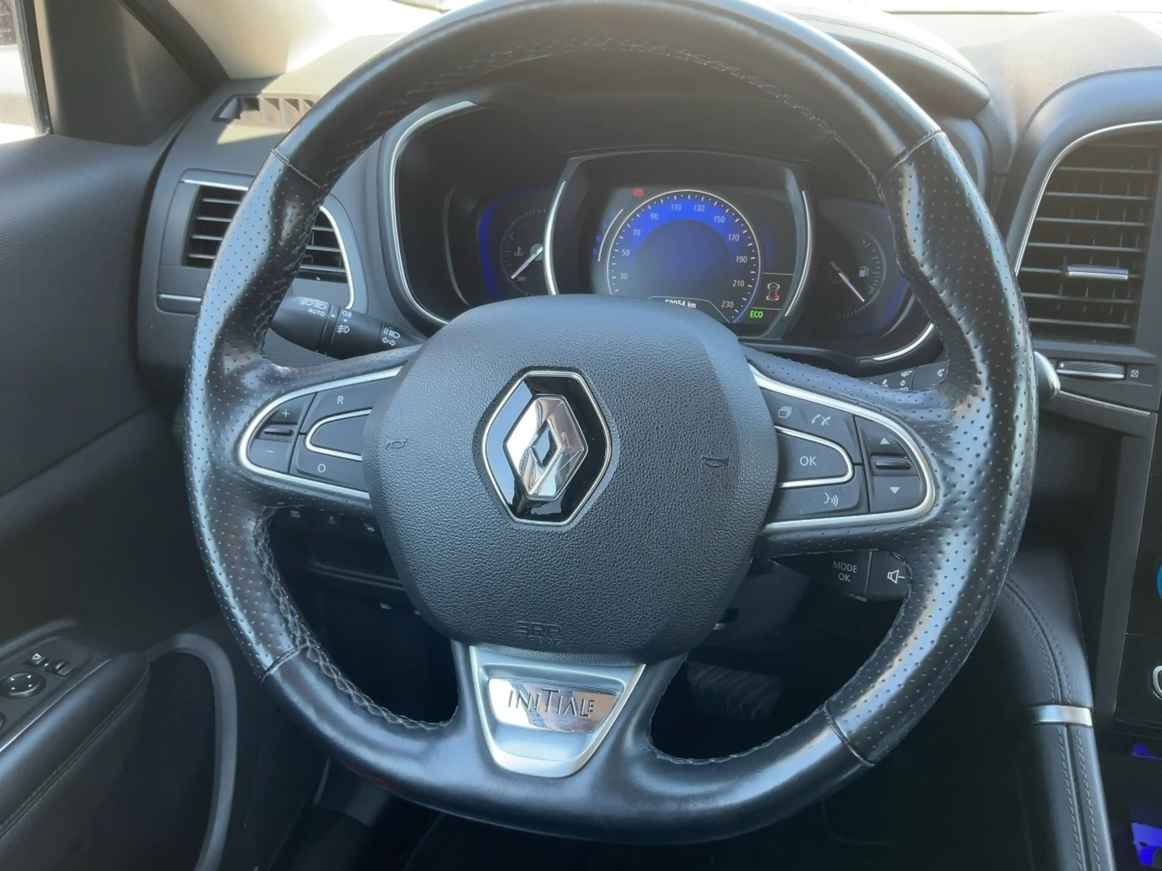 Renault Koleos Initiale Paris ENERGY d — photo 10