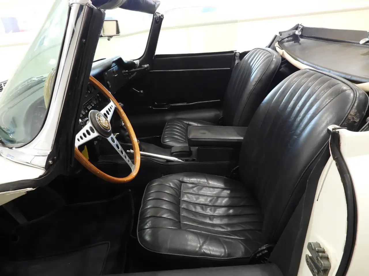 Jaguar E-Type 4.2 ROADSTER - OMOLOGATA ASI E C.R.S. (1968), foto 5