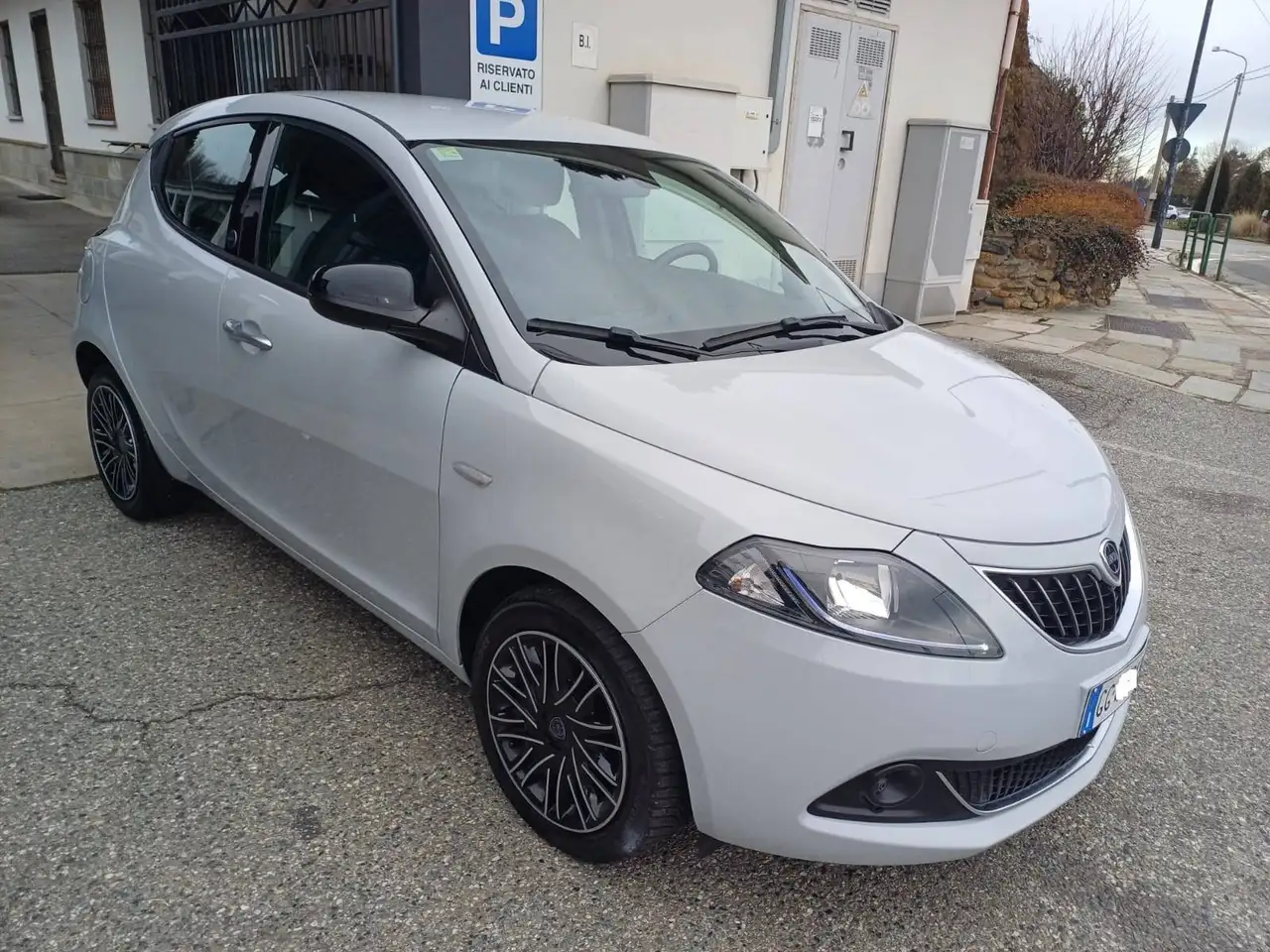 Lancia Ypsilon 2021 — фото 6