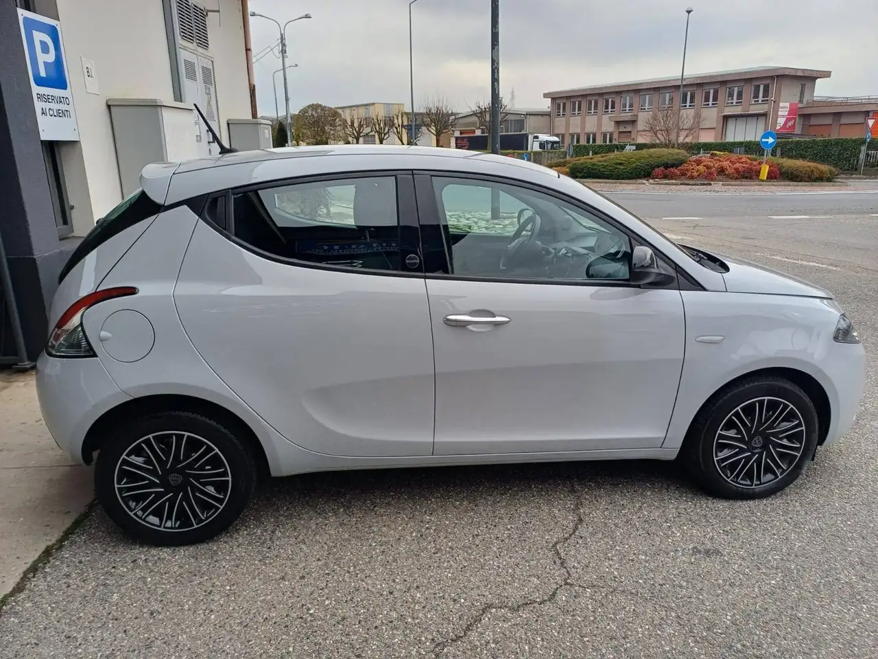 Lancia Ypsilon 2021