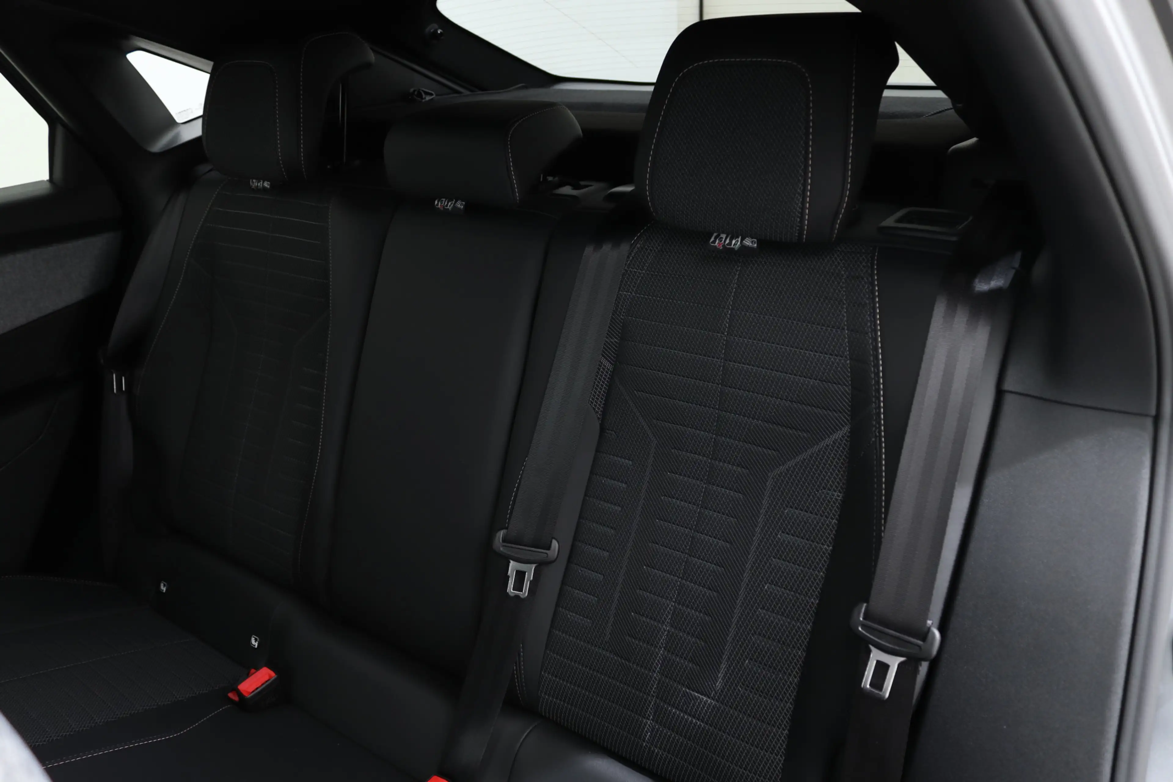 Peugeot 3008 HYBRID 145PK e-DSC6 ALLURE AUT | Trekhaak | 360 Vi — photo 5