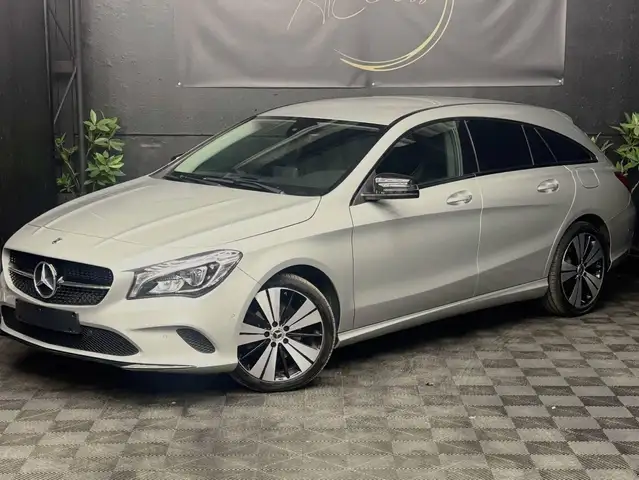 Mercedes-Benz CLA 200 CLA 200 d *GARANTIE 12 MOIS* CAMERA * BOITE AUTOMATIQUE