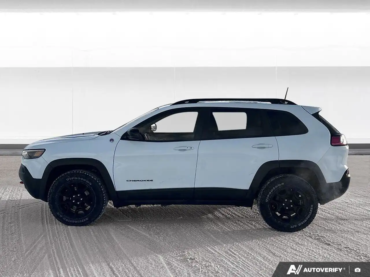 Jeep Cherokee снимка Jeep Cherokee