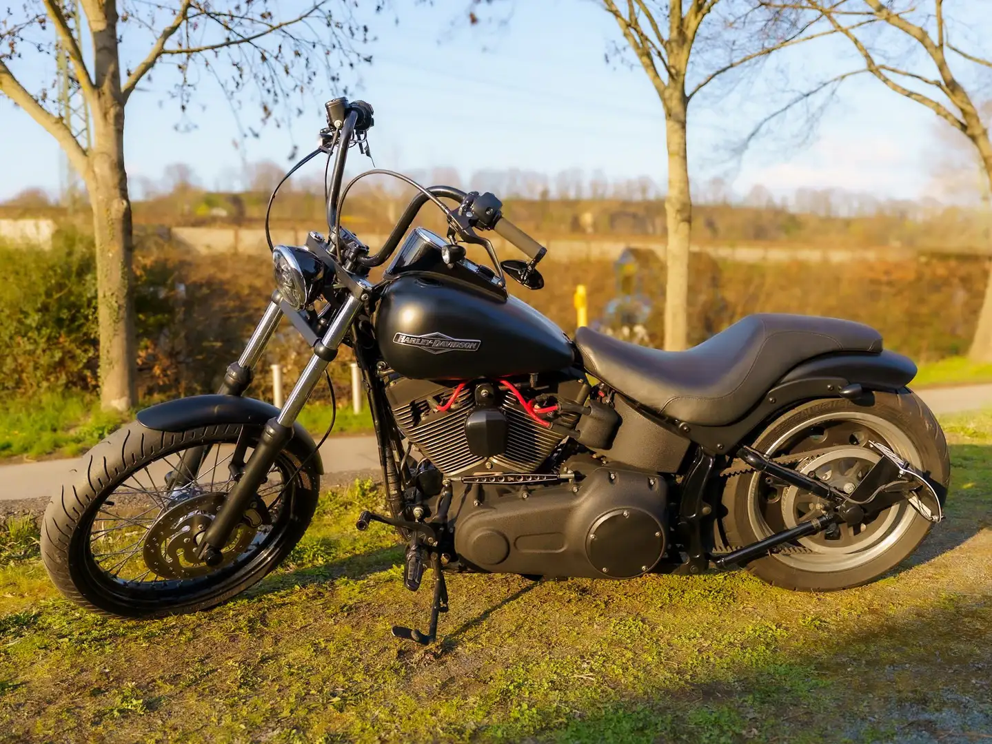 Harley-Davidson Softail Night Train 1HD FXSTB Negru - 1