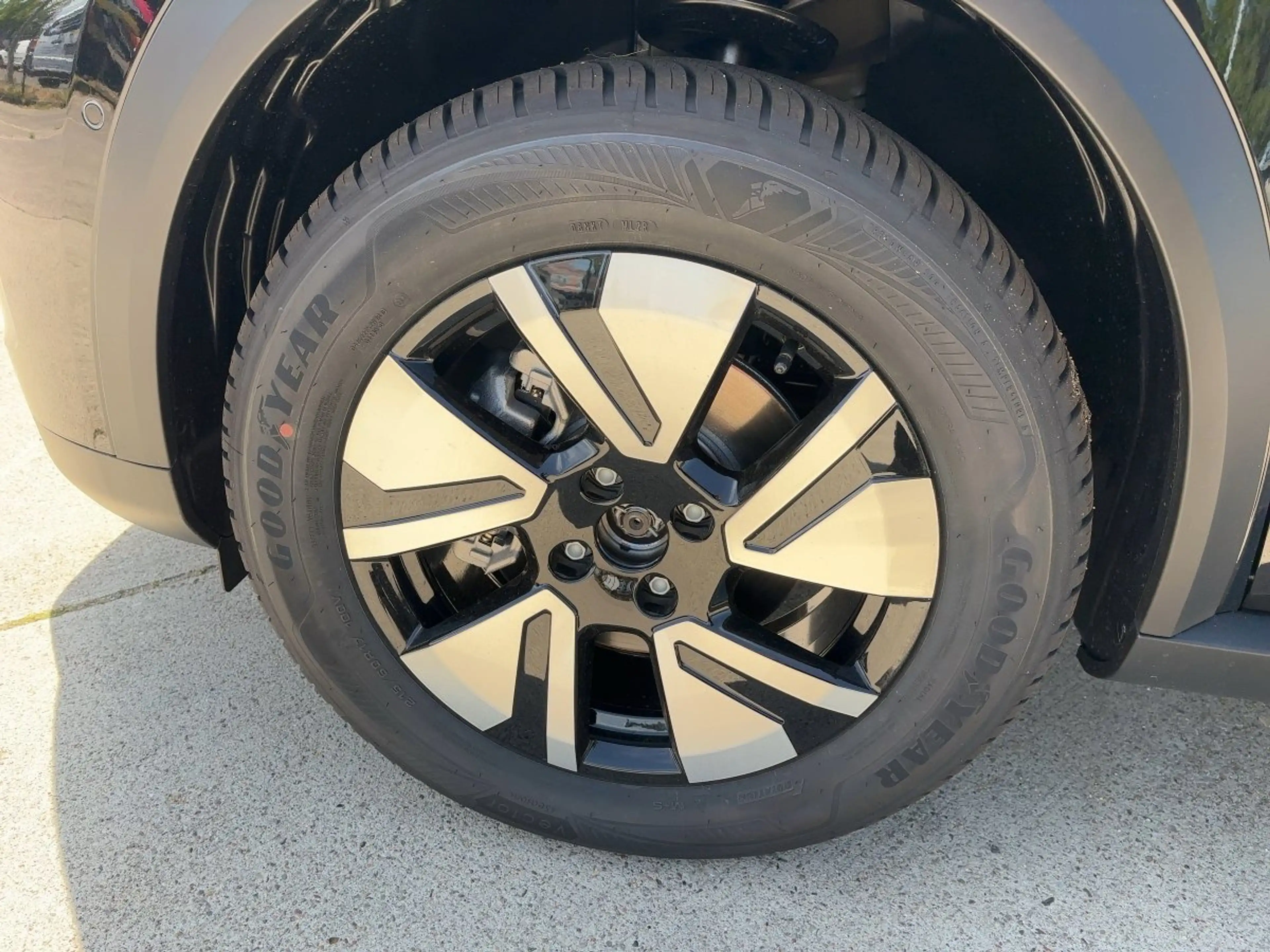 Opel Frontera Ultimate. Hybrid 107k W (145 PS) eDCT6 — photo 14