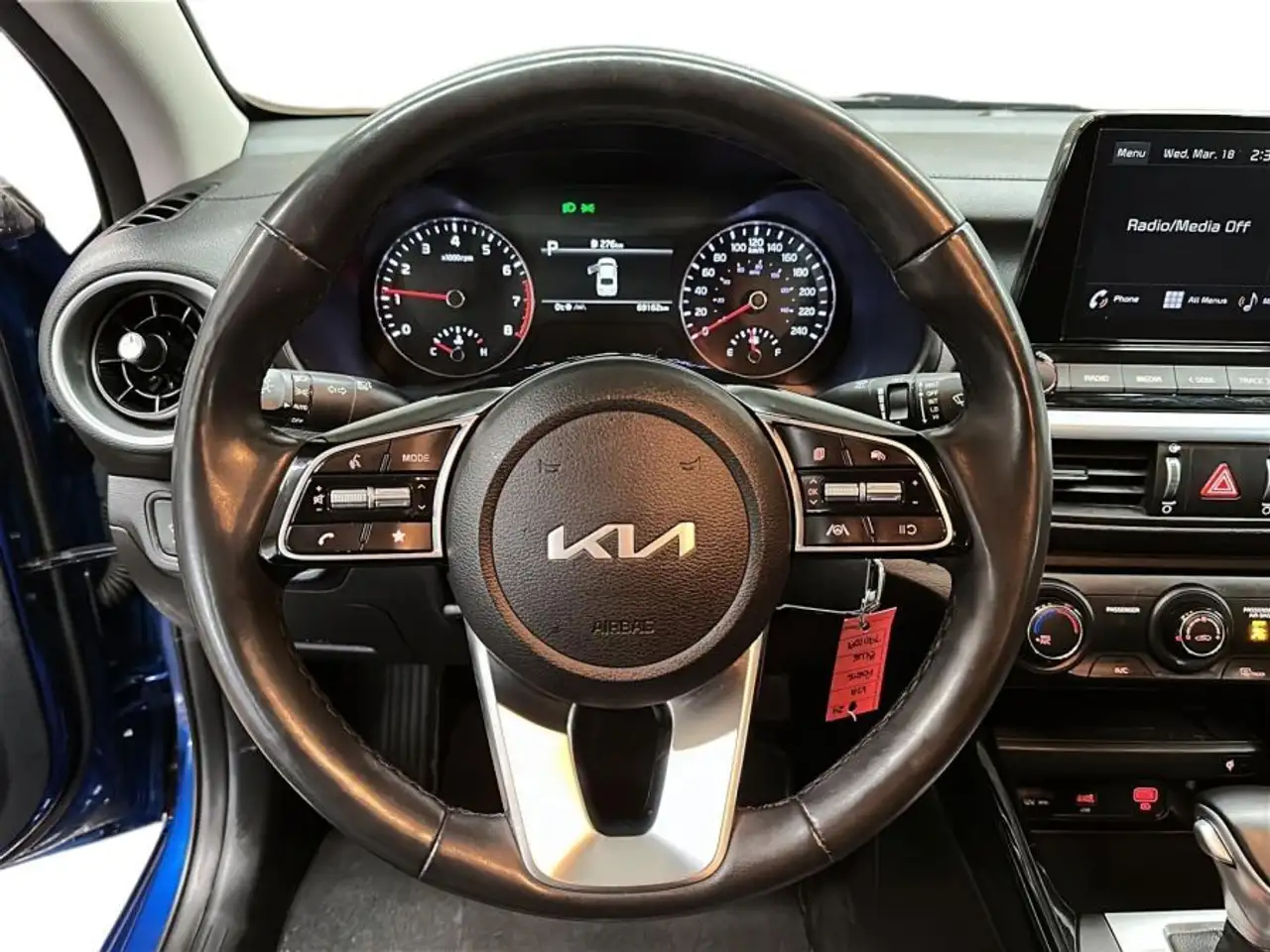 Kia Forte снимка Kia Forte