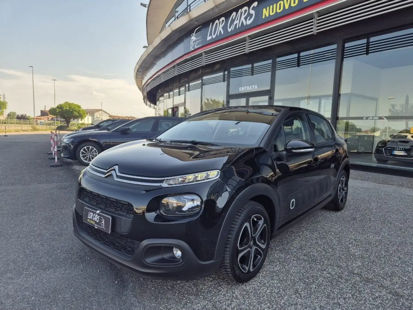 Citroen C3 PureTech 82 Shine Nero - 1